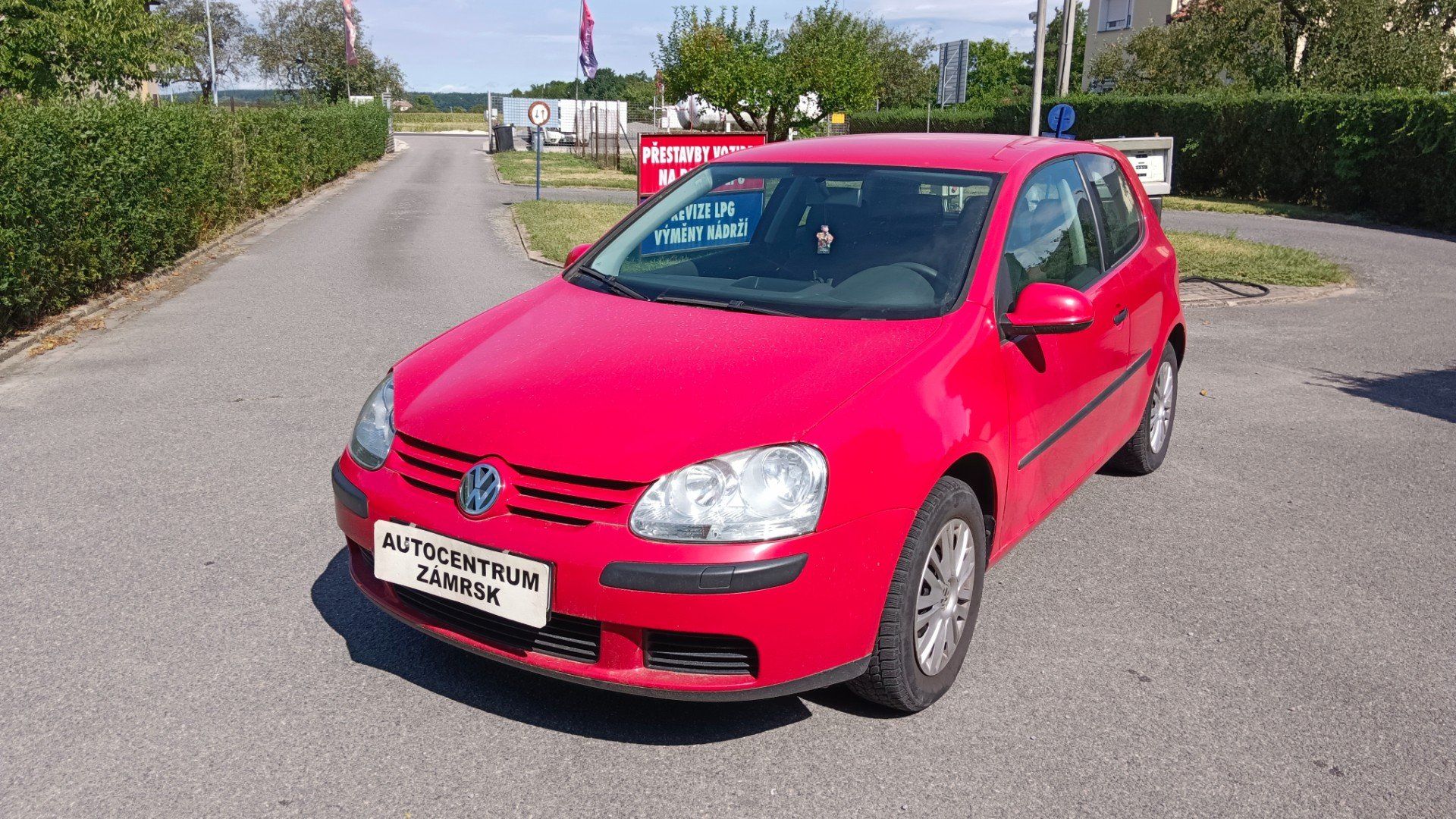 Volkswagen Golf, 1.4 I55 KW - fotka 2