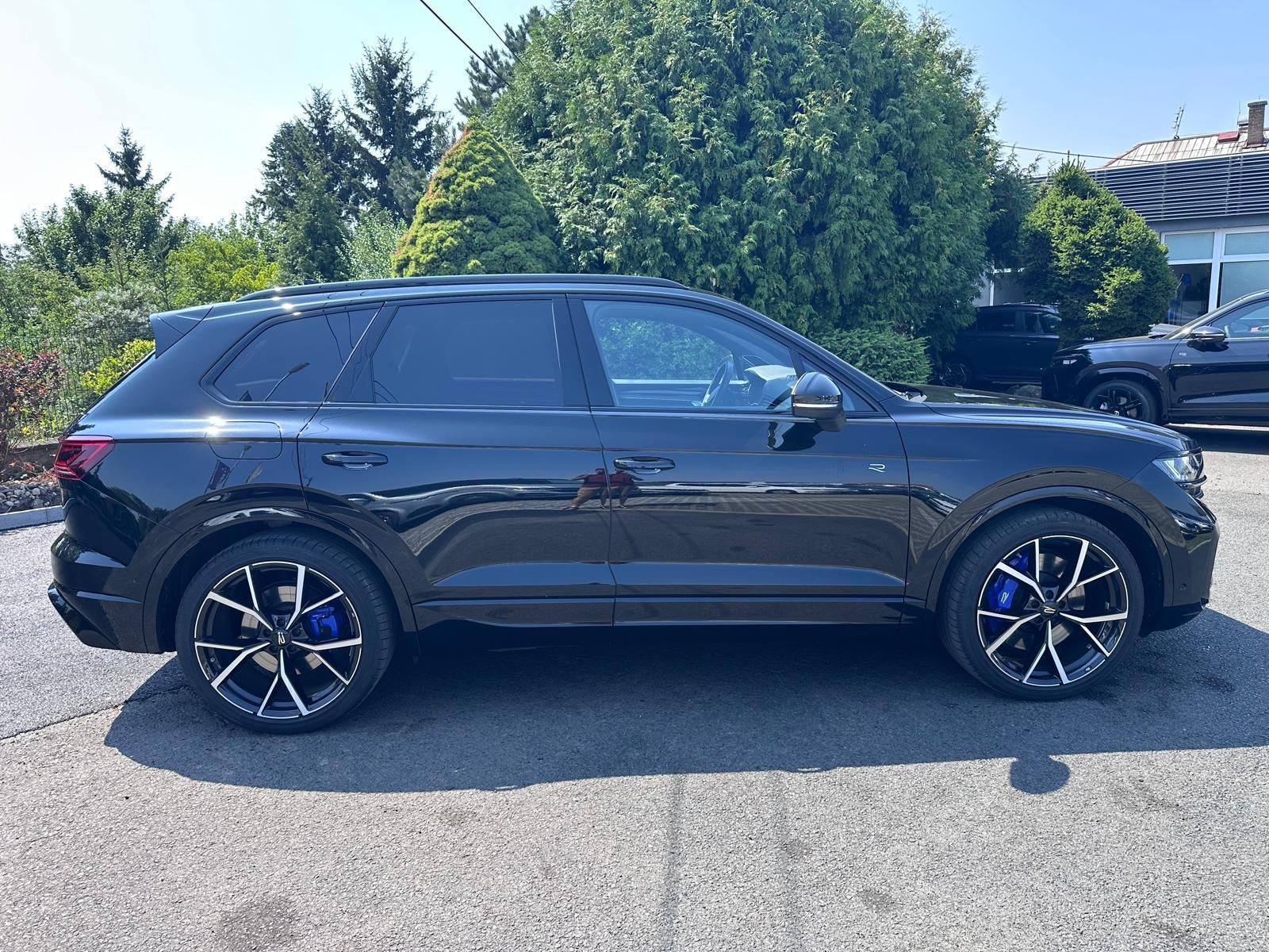Volkswagen Touareg, R 3.0 TSI eHybrid 340kW - fotka 3