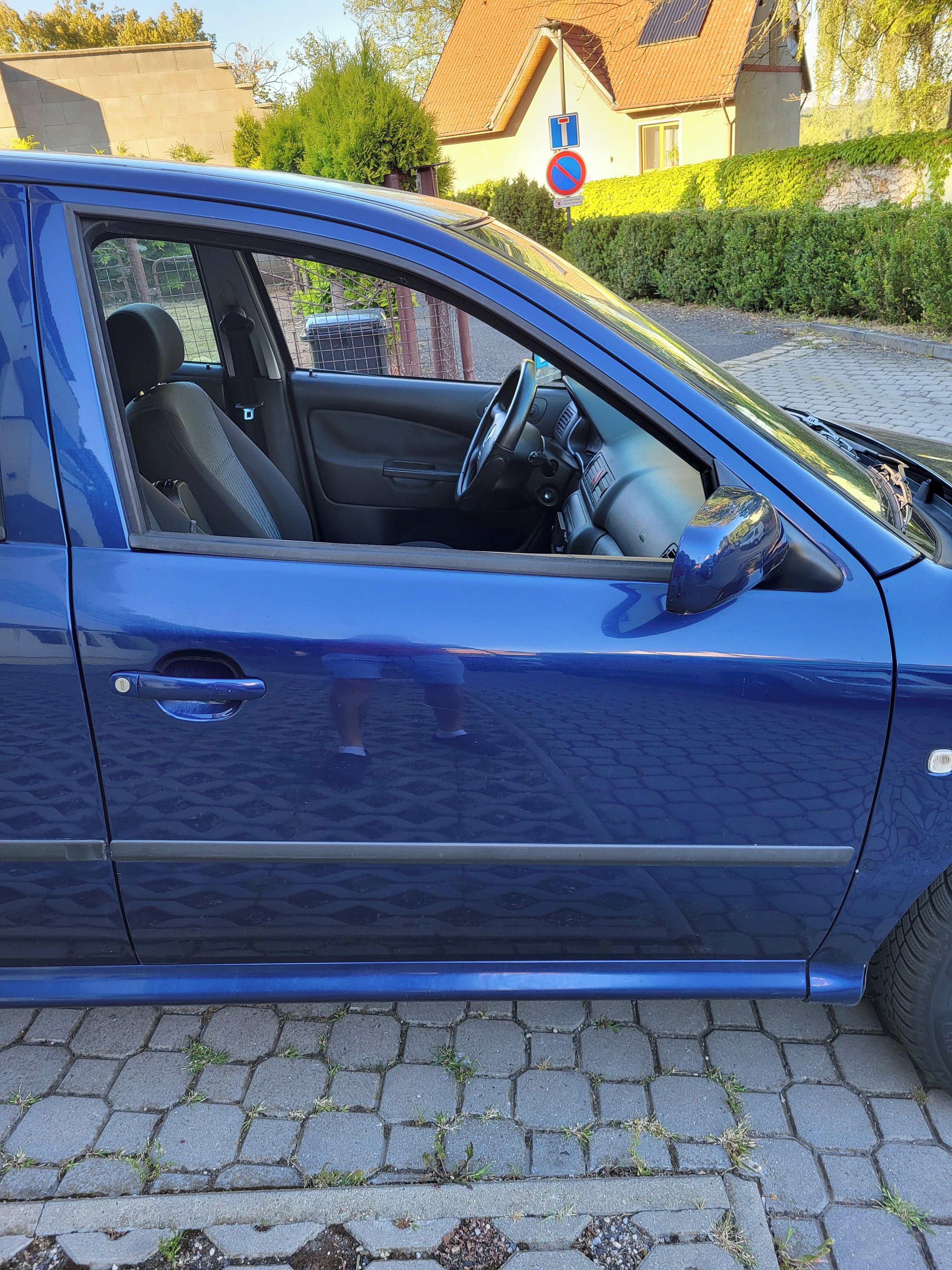 Škoda Octavia, 2.0 mpi - fotka 3