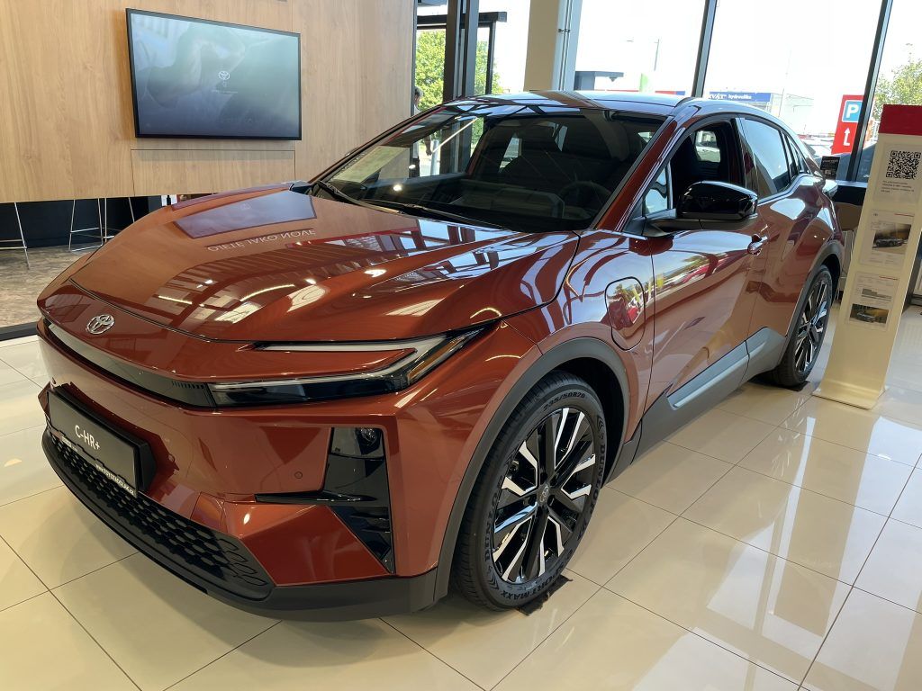Toyota C-HR, BEV 224k ODBĚR IHNED - fotka 3