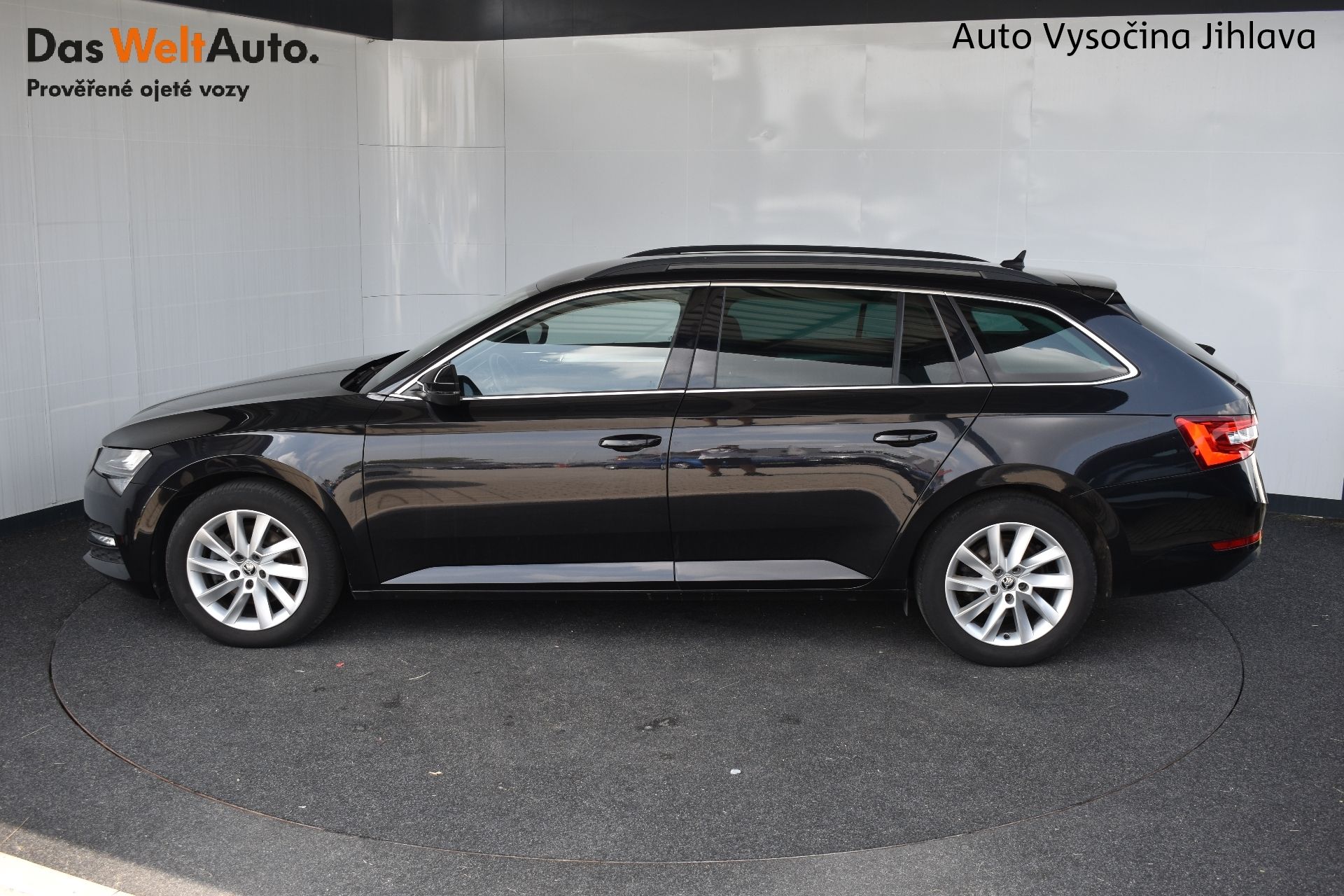 Škoda Superb, 2.0TDI 147kW DSG 4x4,tažné - fotka 3