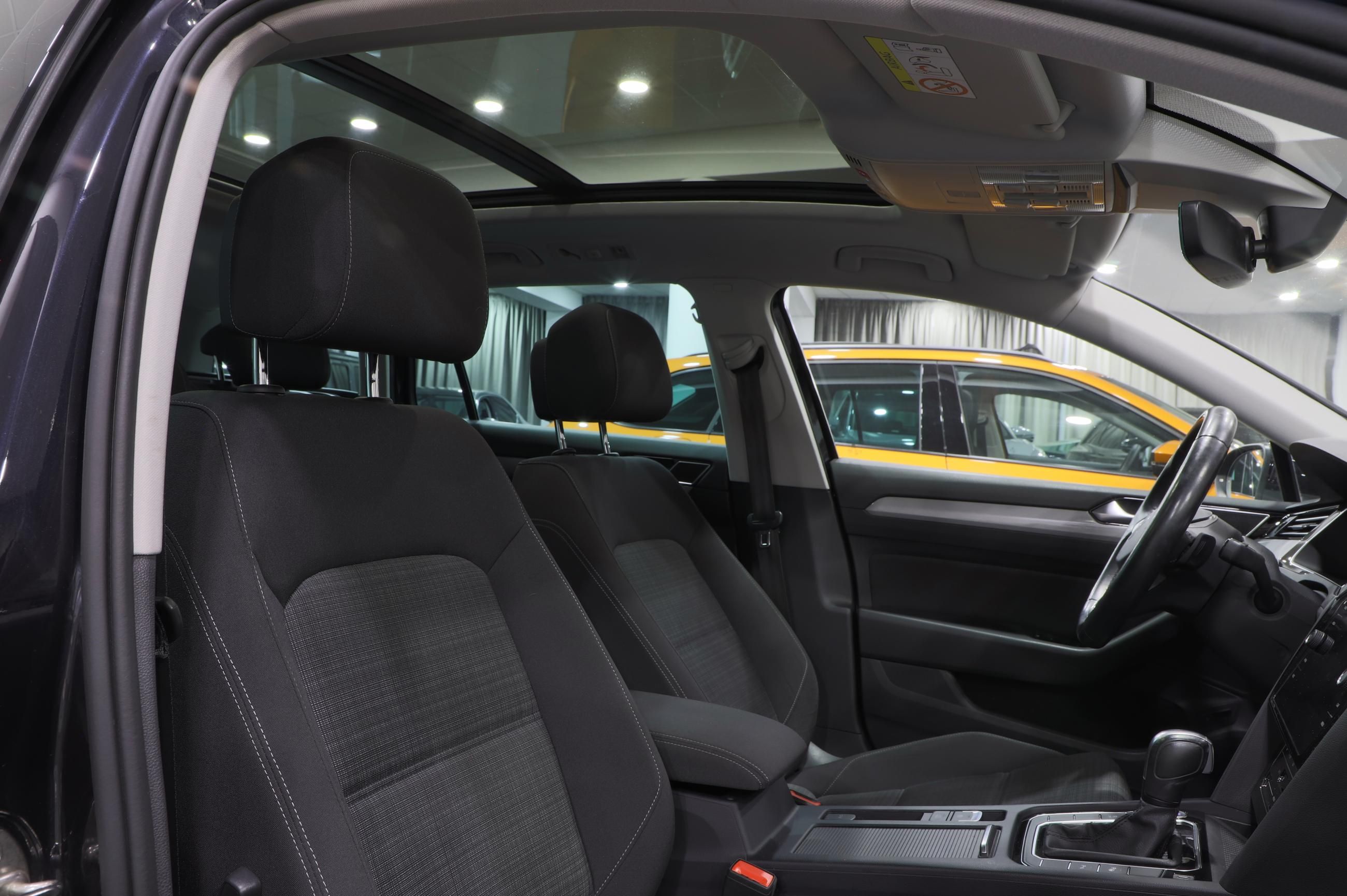 Volkswagen Passat Variant, TDI 110 kW DSG / Tažné - fotka 5