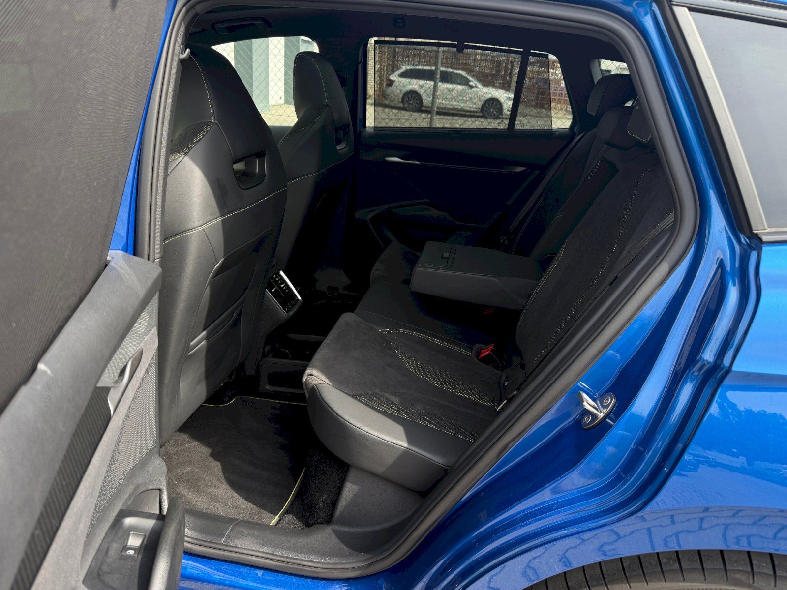 Škoda Enyaq iV, iV 4x4 RS 250 kW - fotka 6
