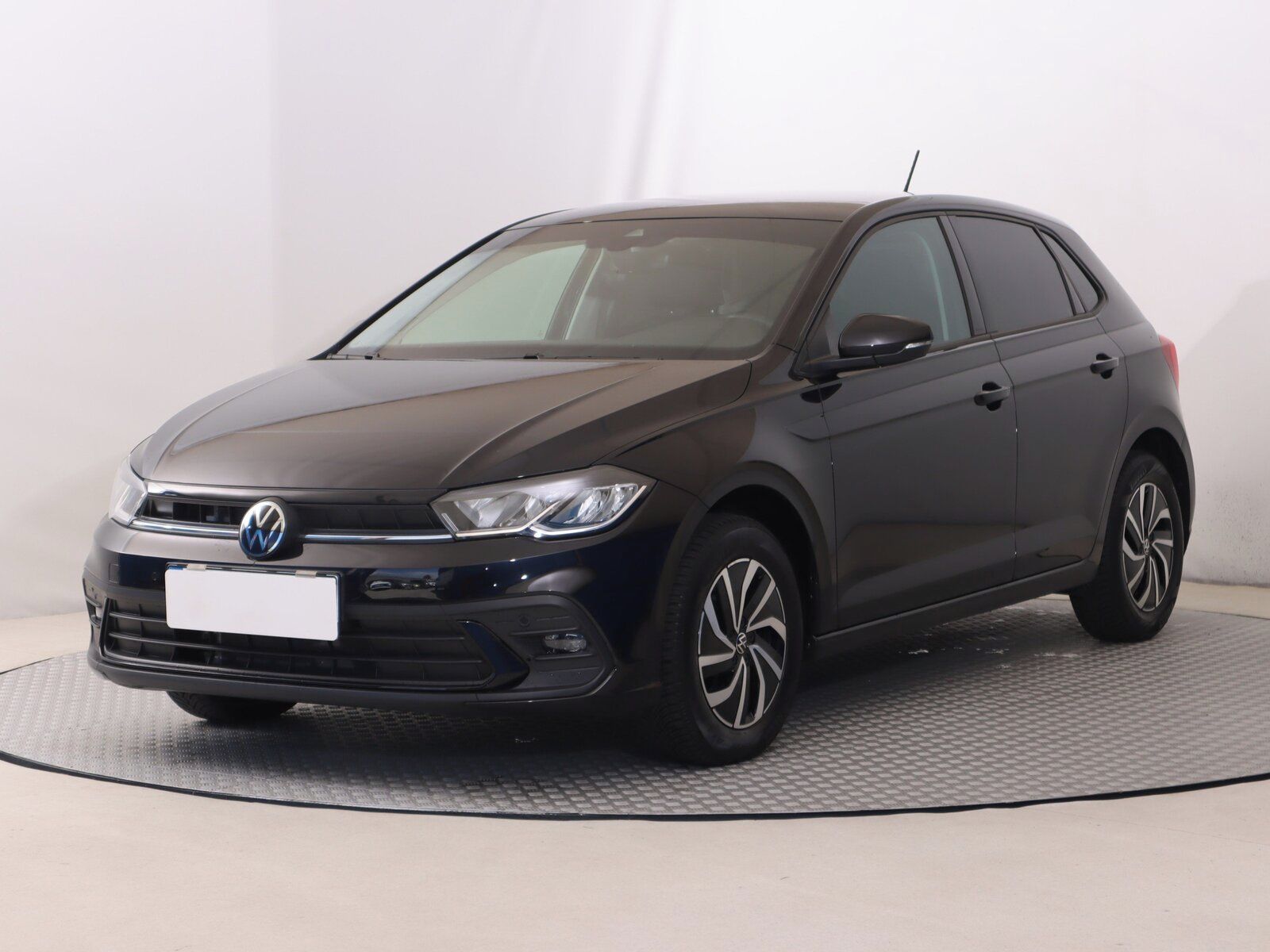 Volkswagen Polo, 1.0 TSI, Automat, Serv.kniha - fotka 2