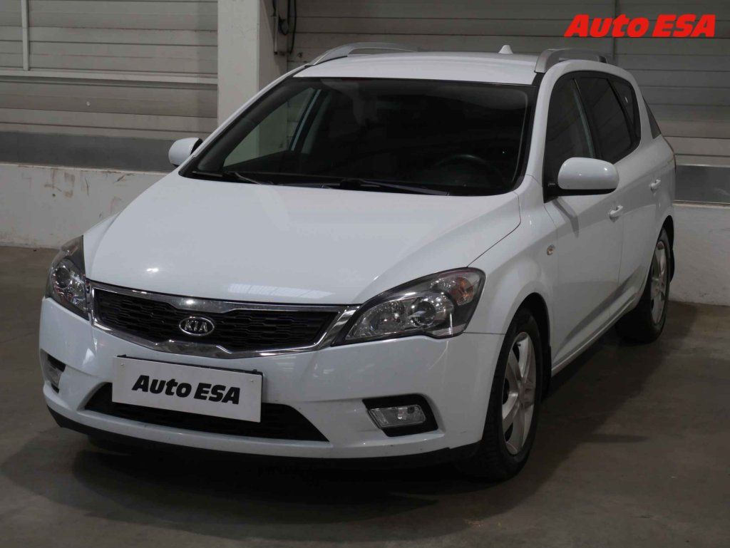 Kia Cee´d, 1.6i,ČR - fotka 3