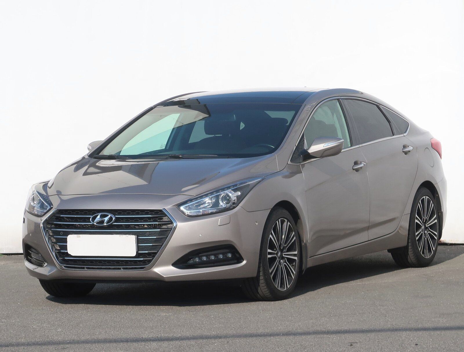 Hyundai i40, 1.7 CRDi, Serv.kniha, Kůže - fotka 2