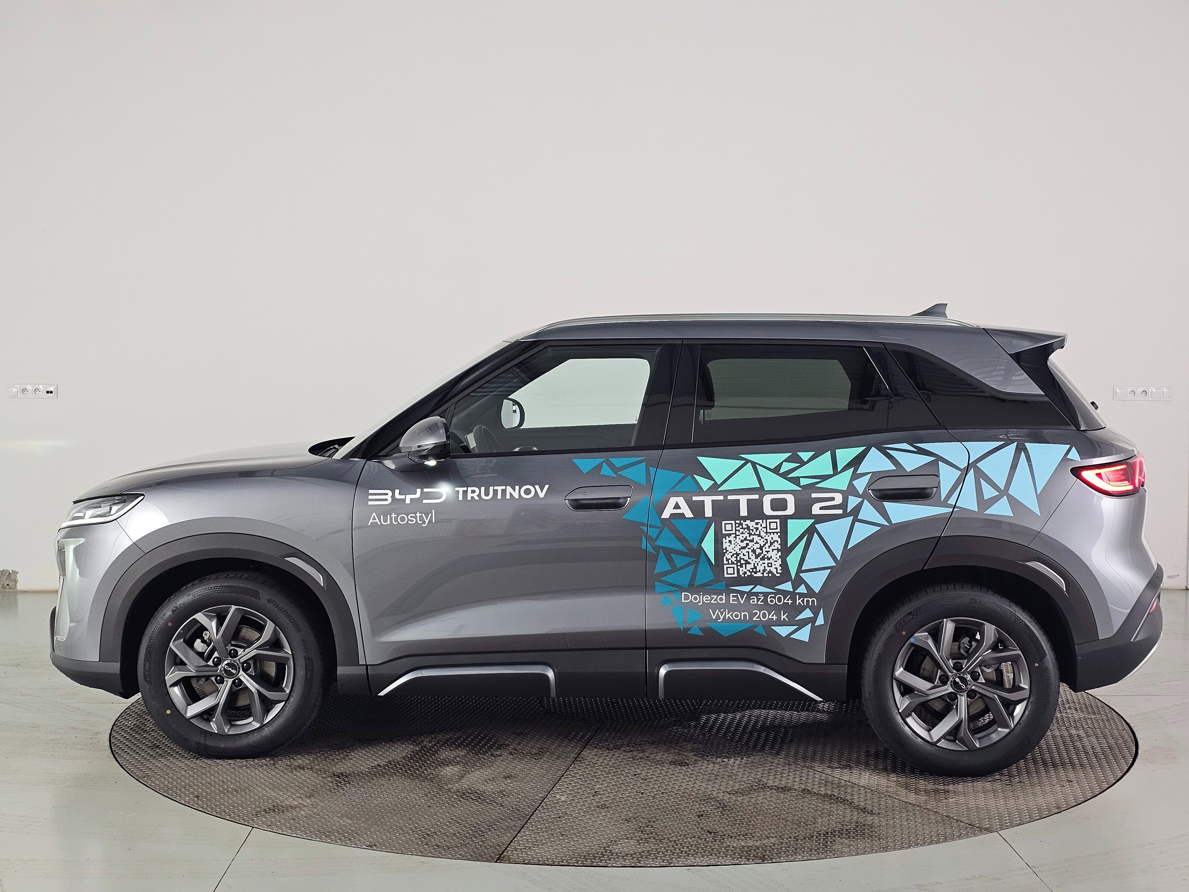BYD ATTO 2, 204k Comfort 64,8 kWh - fotka 2