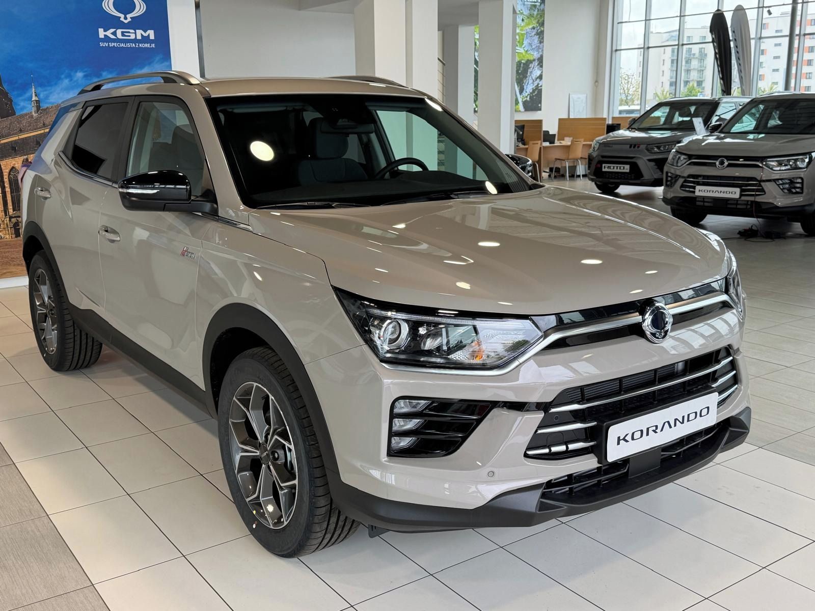 KGM Korando, 6AT;ELEGANT;ACC paket; AKCE