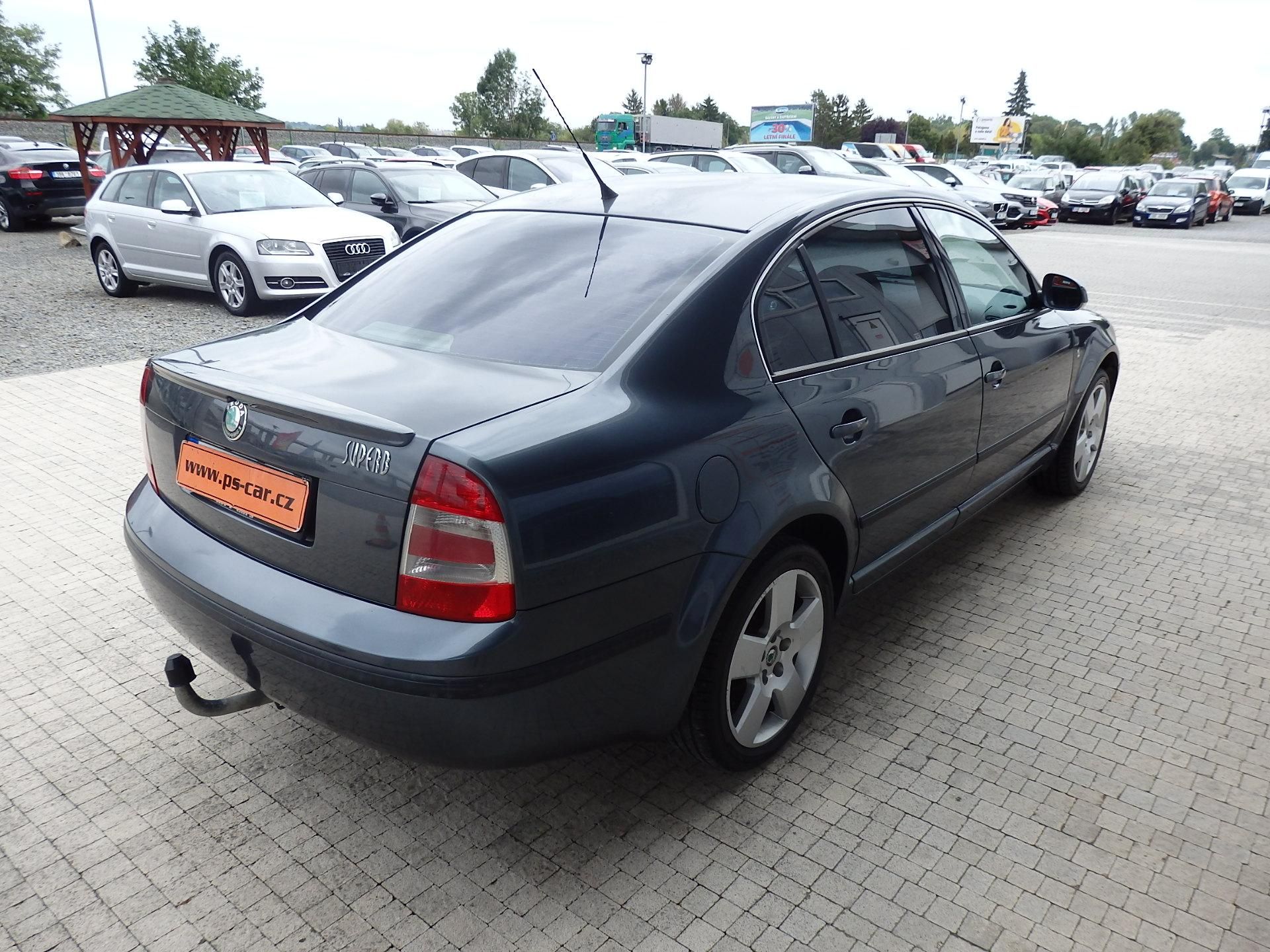 Škoda Superb, 1.9 TDI 77 kW ALU R17, ZÁVĚS - fotka 4