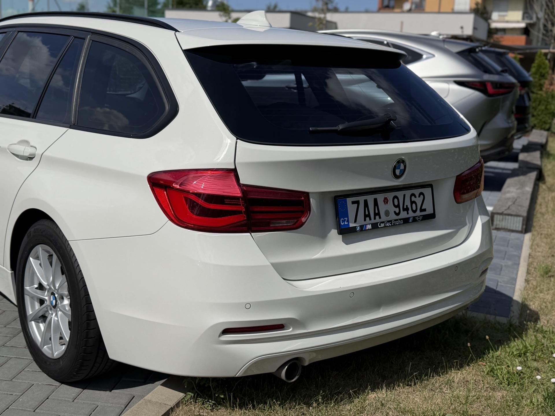 BMW Řada 3, 318i 100 kw / automat - fotka 4