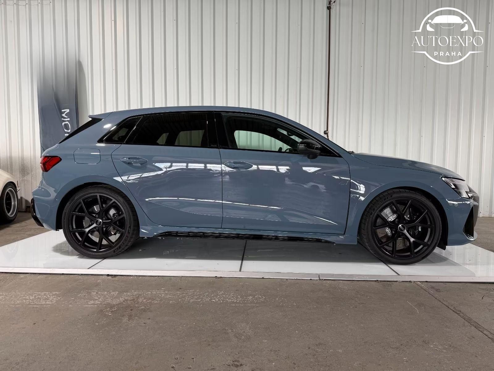 Audi RS3, RS 3 Sportback 2.5 TFSI 294 kW - fotka 4