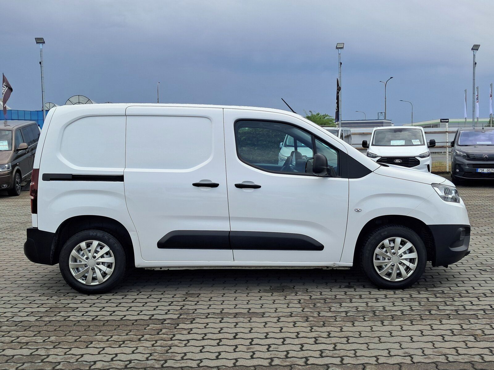 Toyota Proace City, 1.5 D4-D, L1, Odpočet DPH - fotka 6