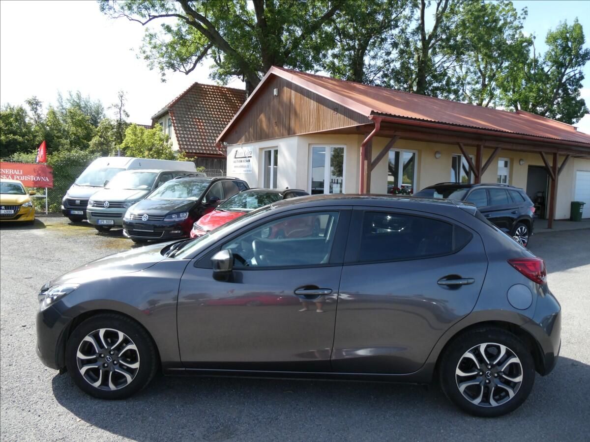 Mazda 2, 1,5 Skyactiv 66kW,2xkola,NAVIG - fotka 6