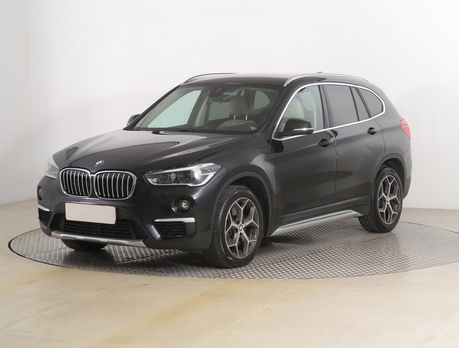 BMW X1, xDrive20d, 4X4, Automat - fotka 2