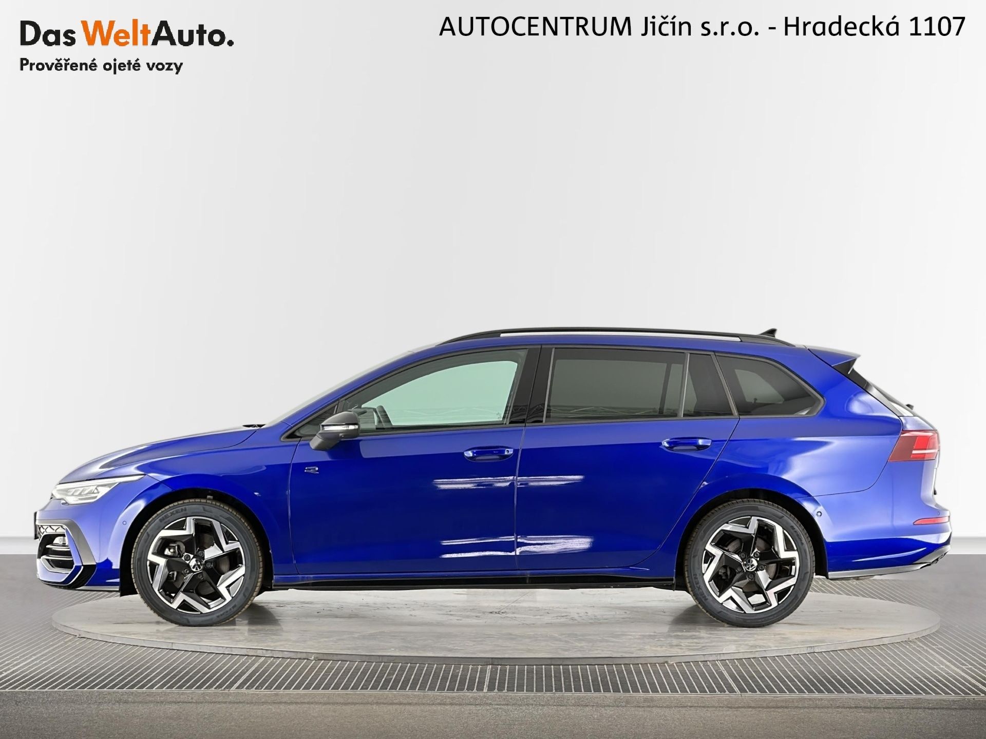Volkswagen Golf, R-Line 2.0 TSI 150kW 4Motion D - fotka 3