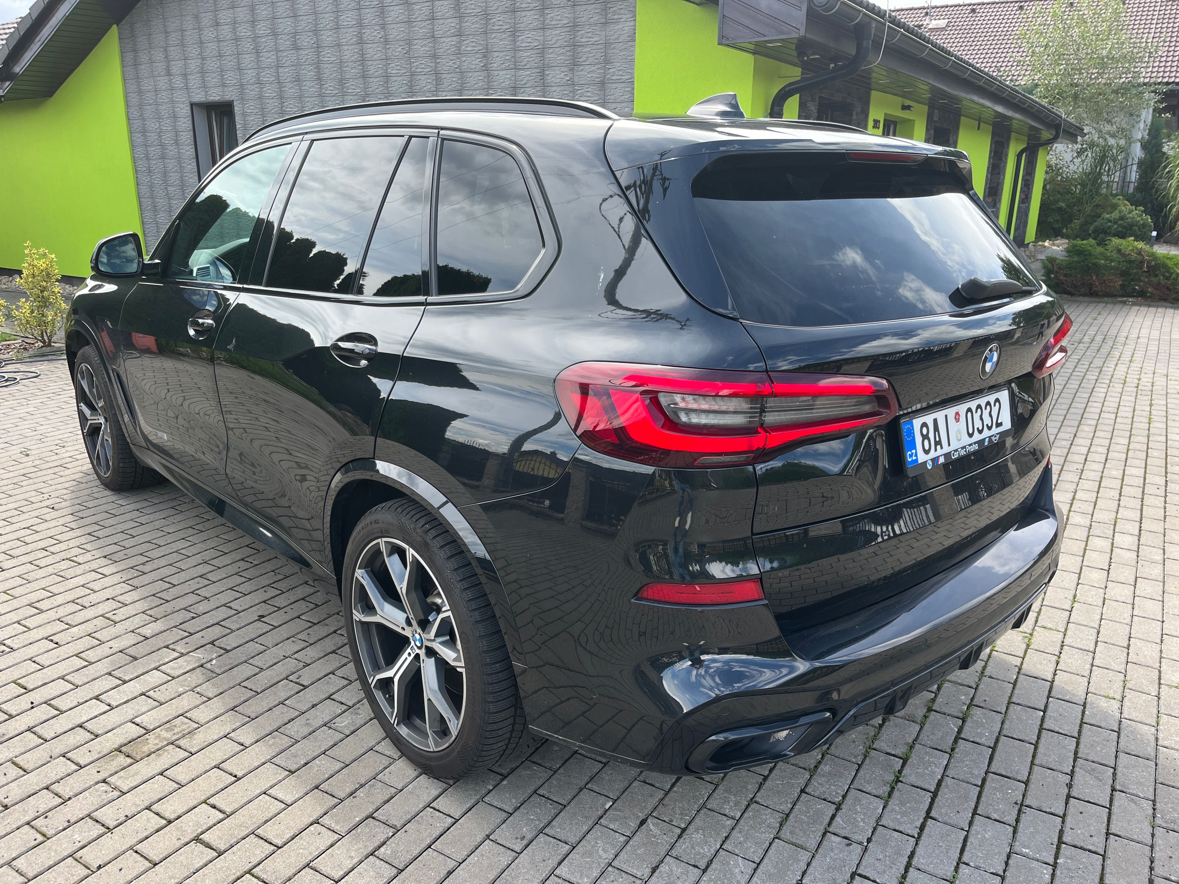 BMW X5, xDrive30d M-Sport - fotka 4