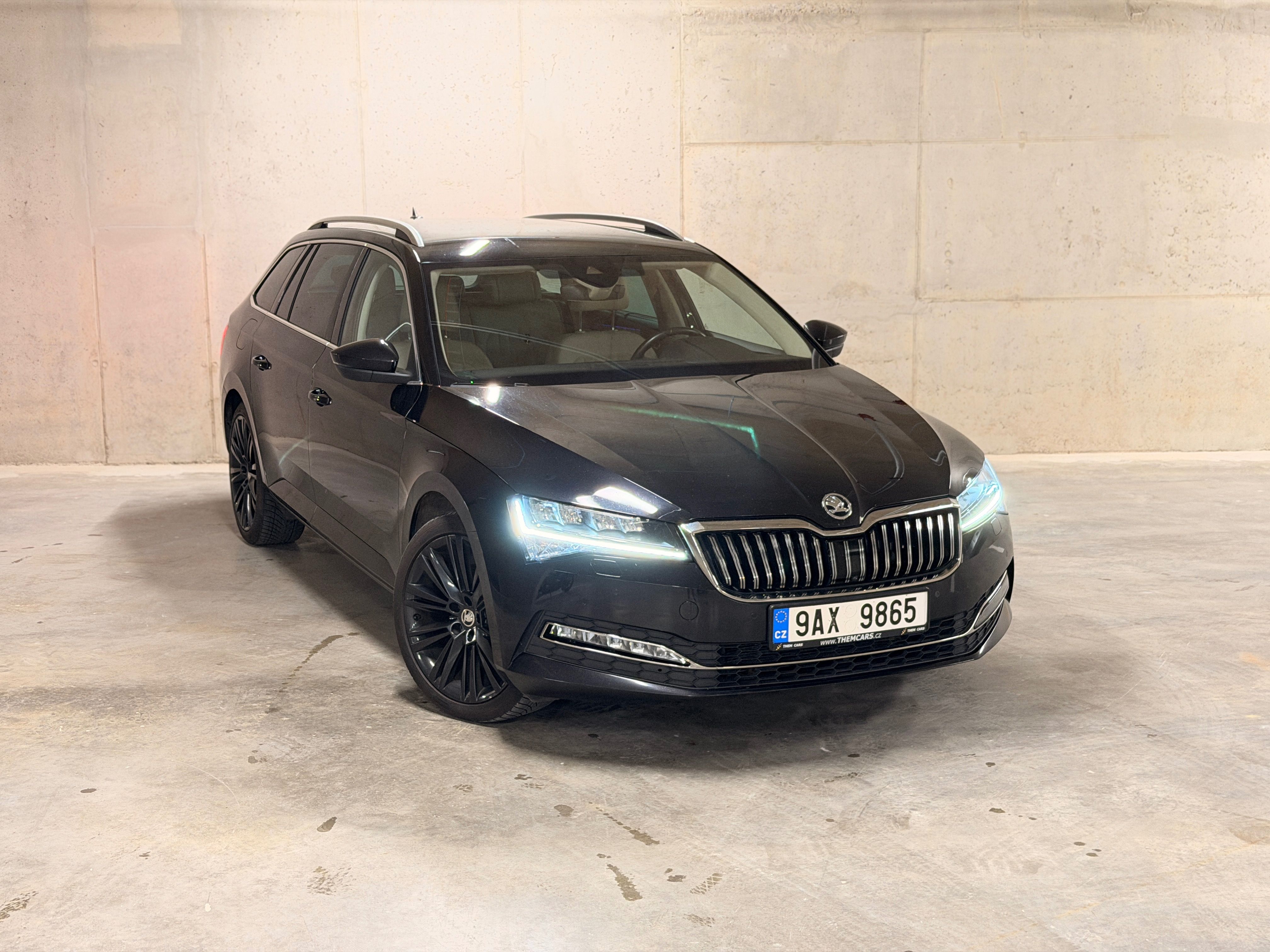 Škoda Superb, 2.0 TDI 147 kW/4x4/NEZ.TOP/TAŽ - fotka 4