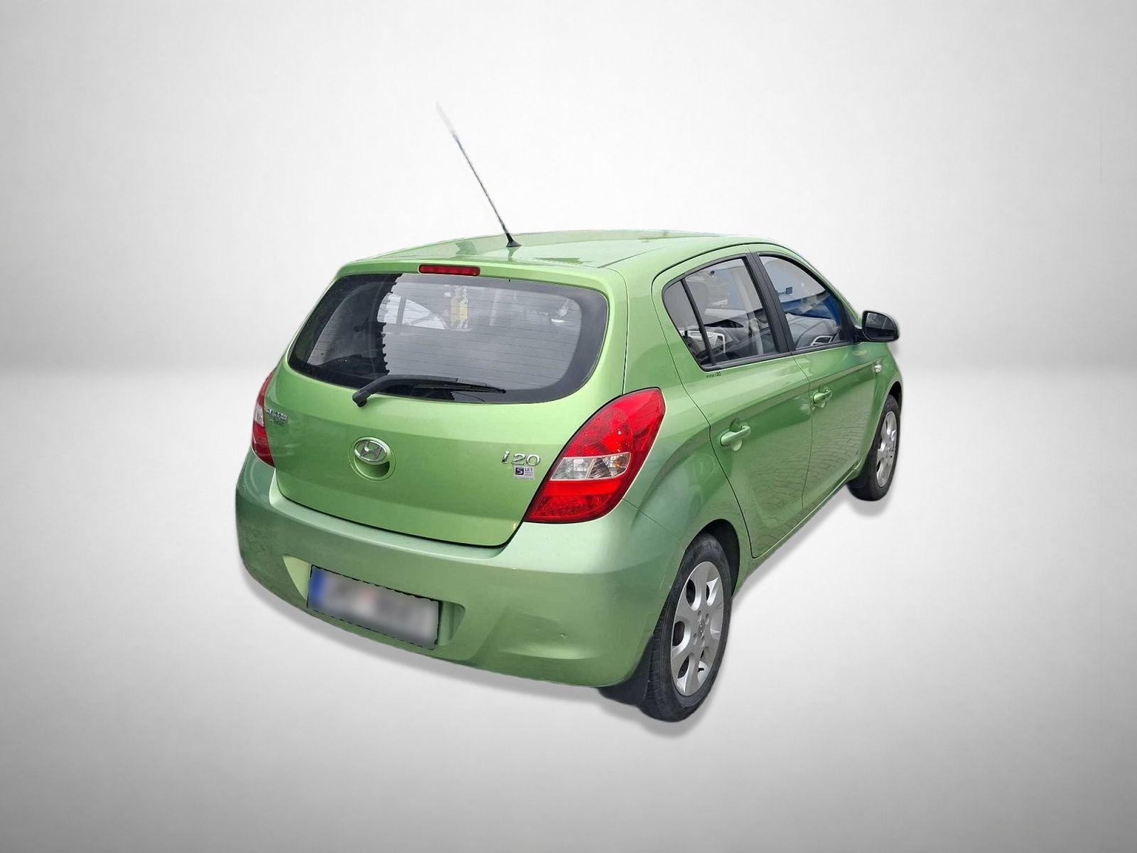 Hyundai i20, 1.2, ČR,1.maj, Serv.kniha - fotka 2
