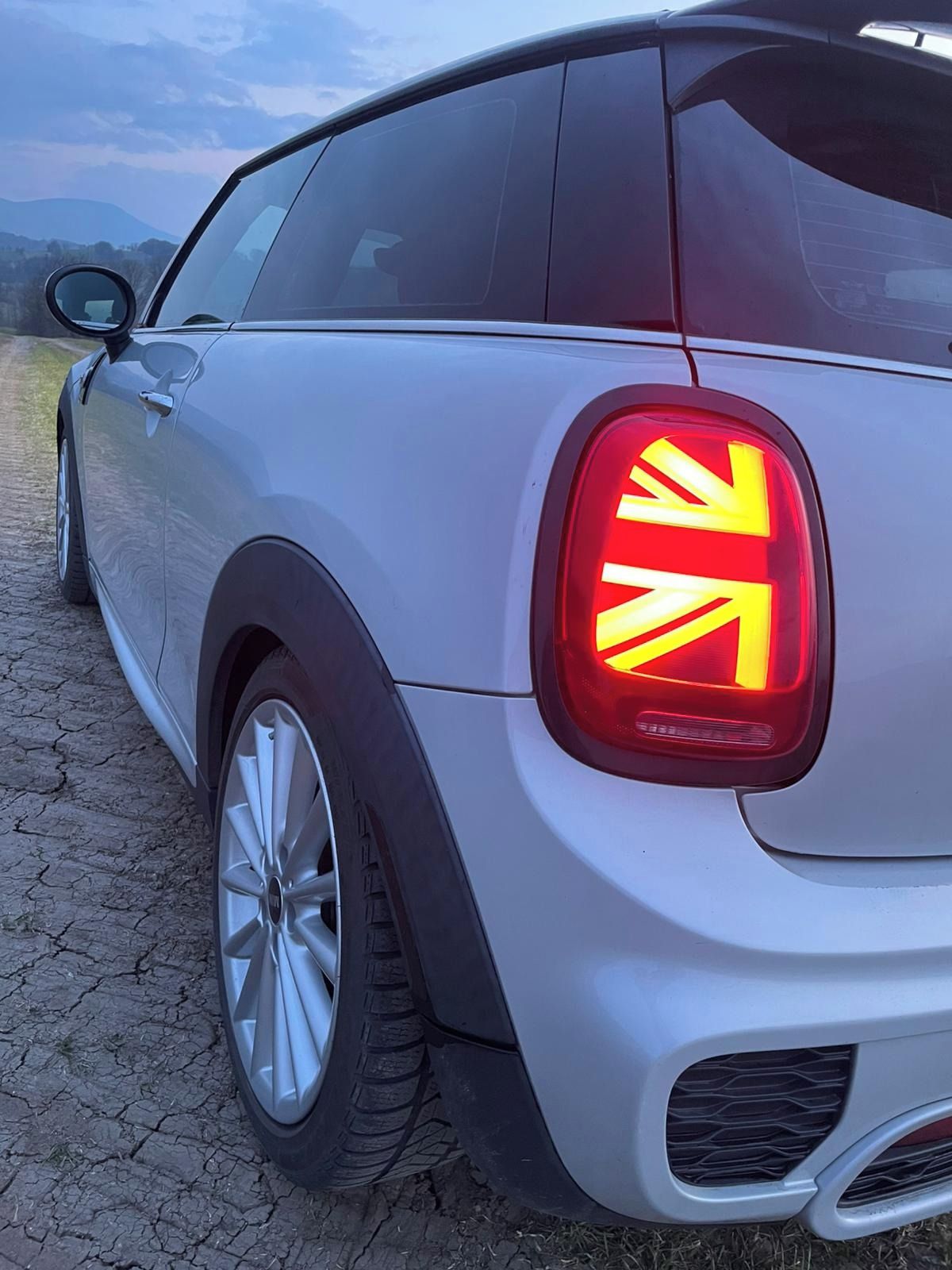 Mini Cooper S - fotka 6