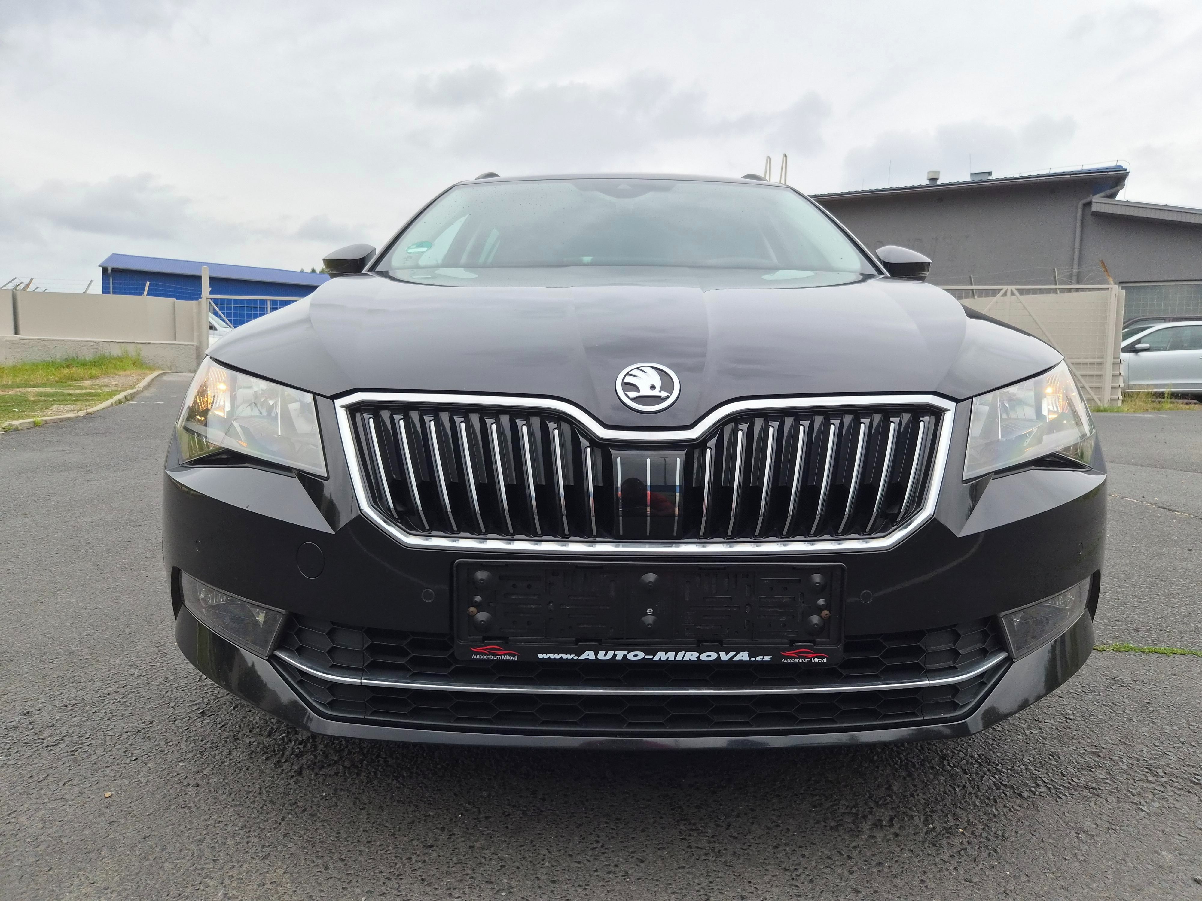 Škoda Superb, 1 maj.plný servis ZÁRUKA 1 ROK - fotka 6