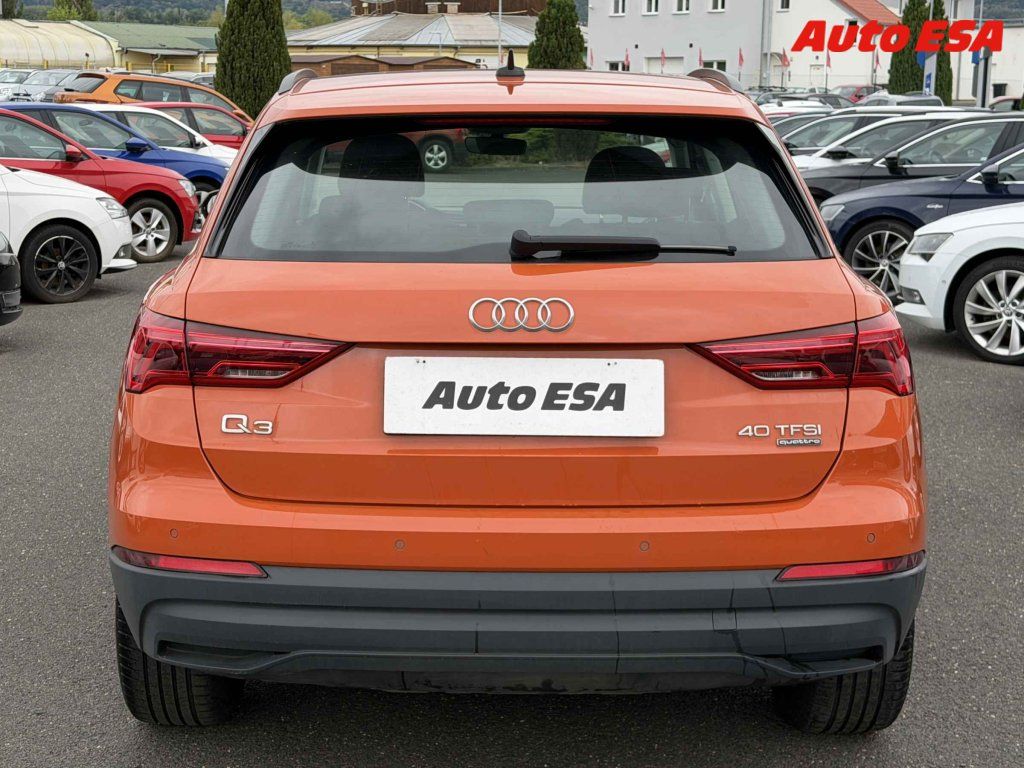Audi Q3, 2.0TFSi,AT - fotka 5