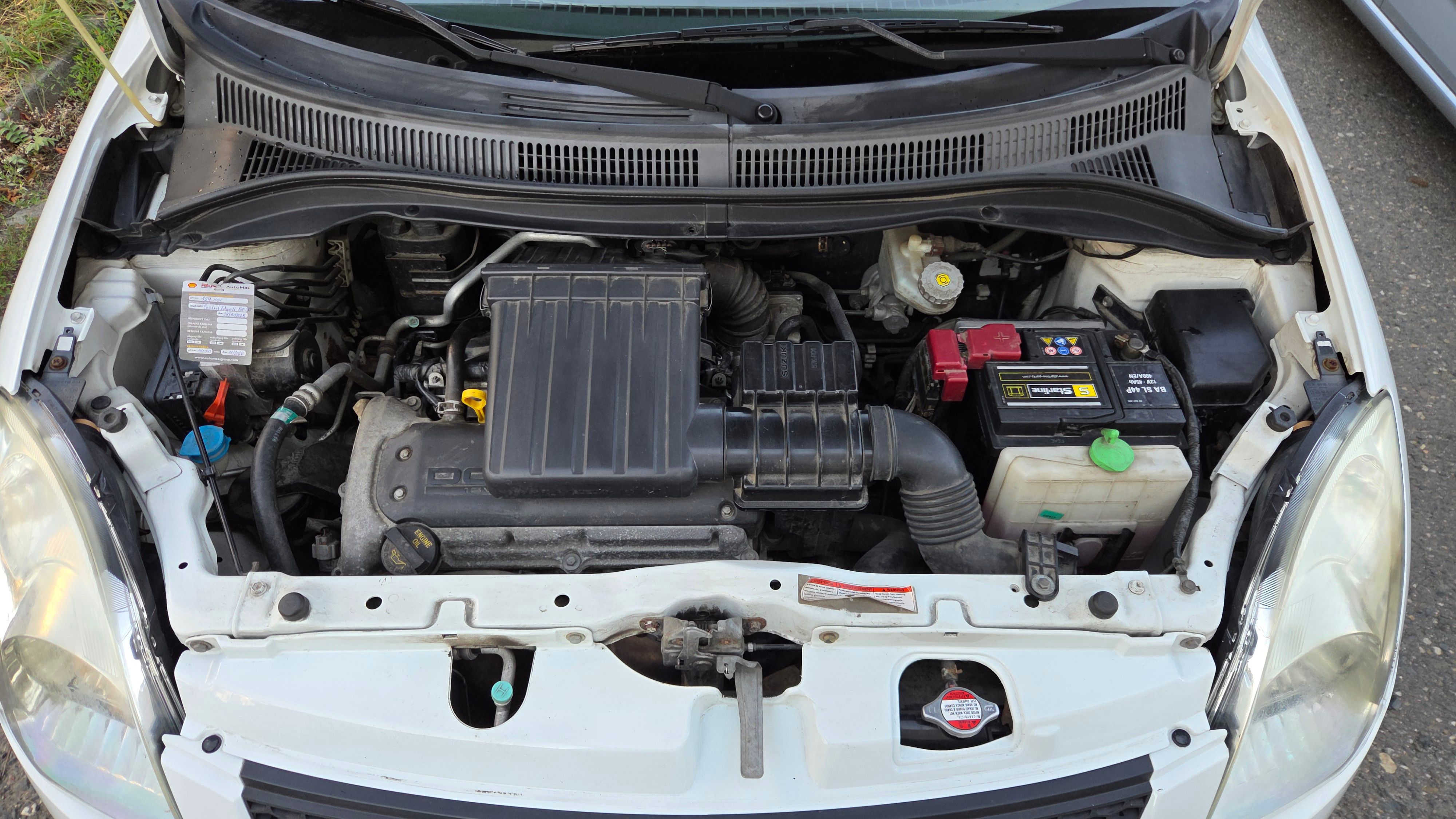 Suzuki Swift, Suzuki Swift 1.3i 68kW KLIMA - fotka 5