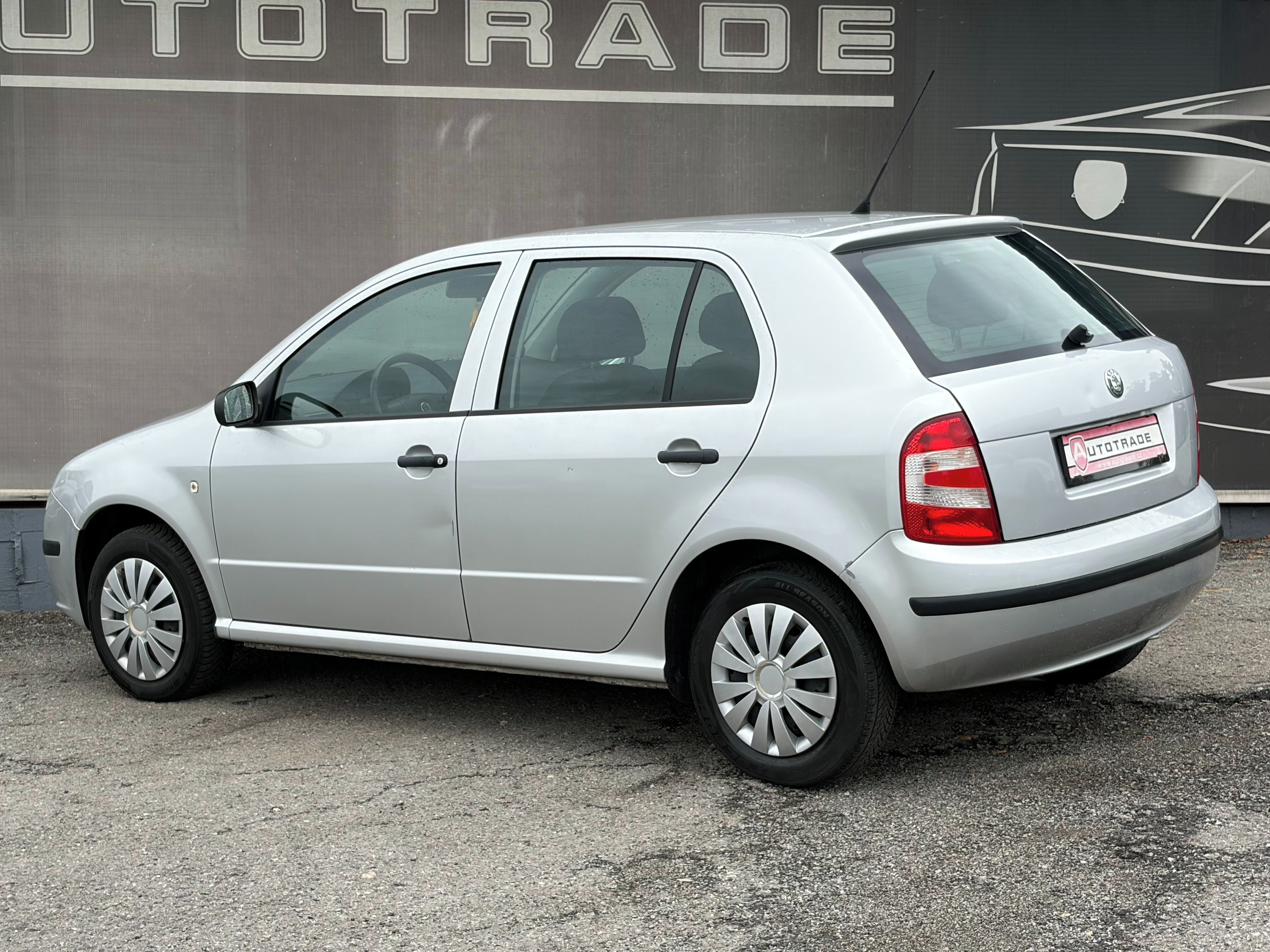 Škoda Fabia, 1.4i 55kW, KLIMA, STK 8/2028 - fotka 3