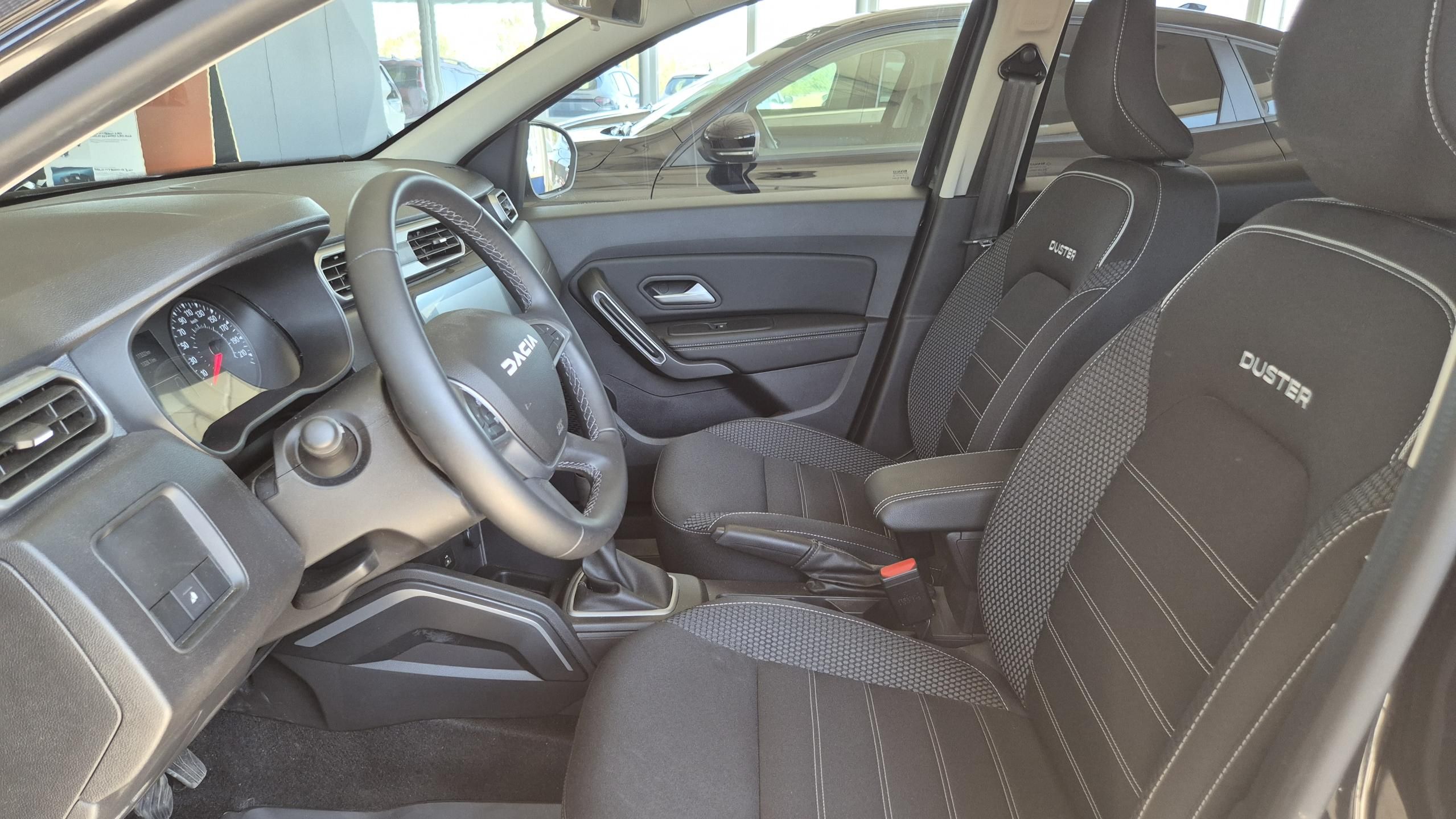 Dacia Duster, Journey TCe 150 4x4 - fotka 5