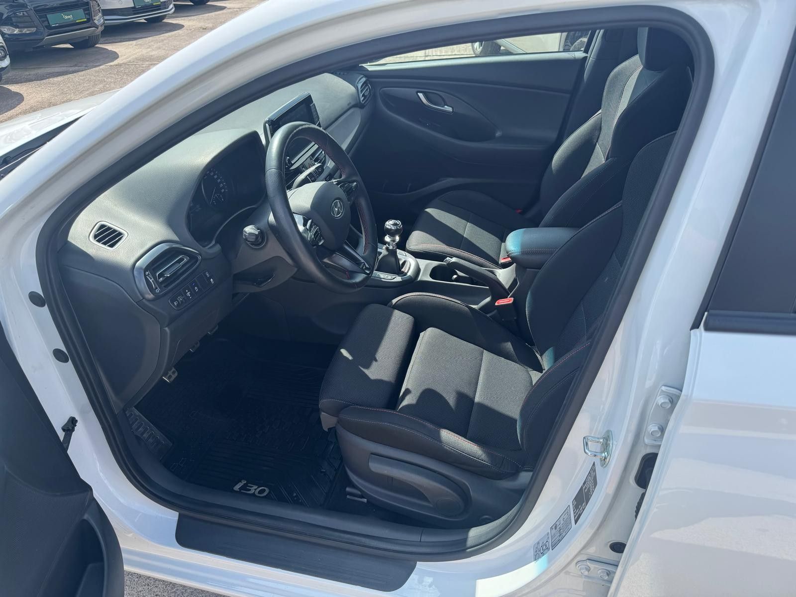 Hyundai i30, 1.5 T-GDI 118 KW N-Line - fotka 6