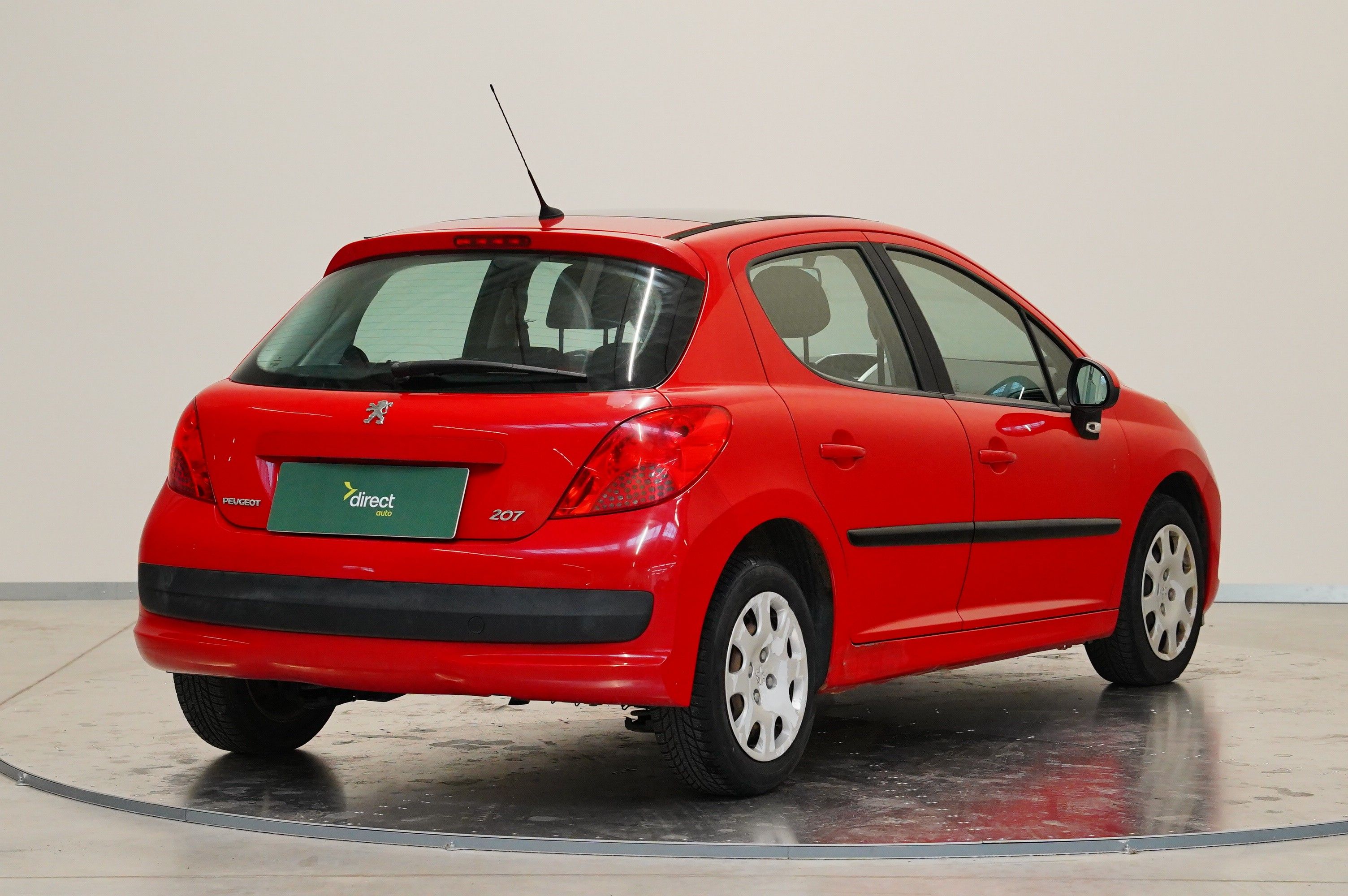 Peugeot 207, 1.4 16V 70 kW VTi Trendy - fotka 3