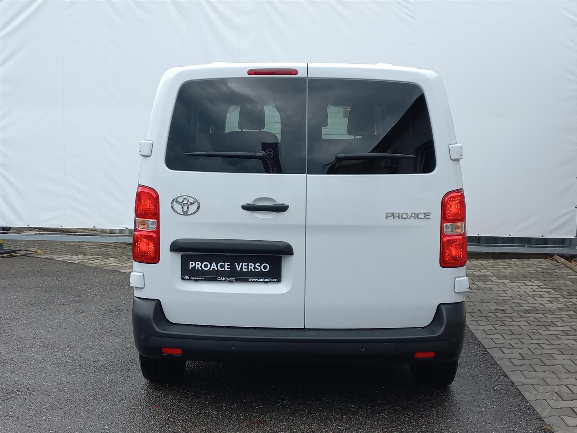 Toyota Proace Verso, 2,0 Diesel144k 6MT 5D Glass L1 - fotka 6