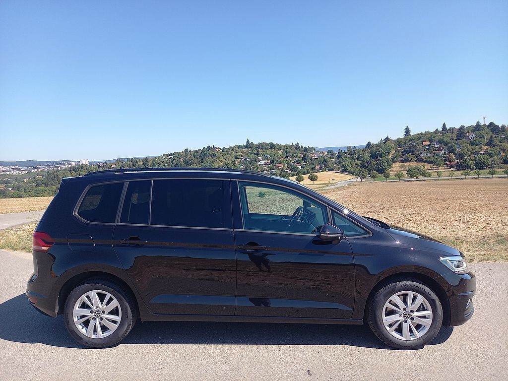 Volkswagen Touran, 2,0Tdi 110kw+DSG+ROZVODY!!! - fotka 6