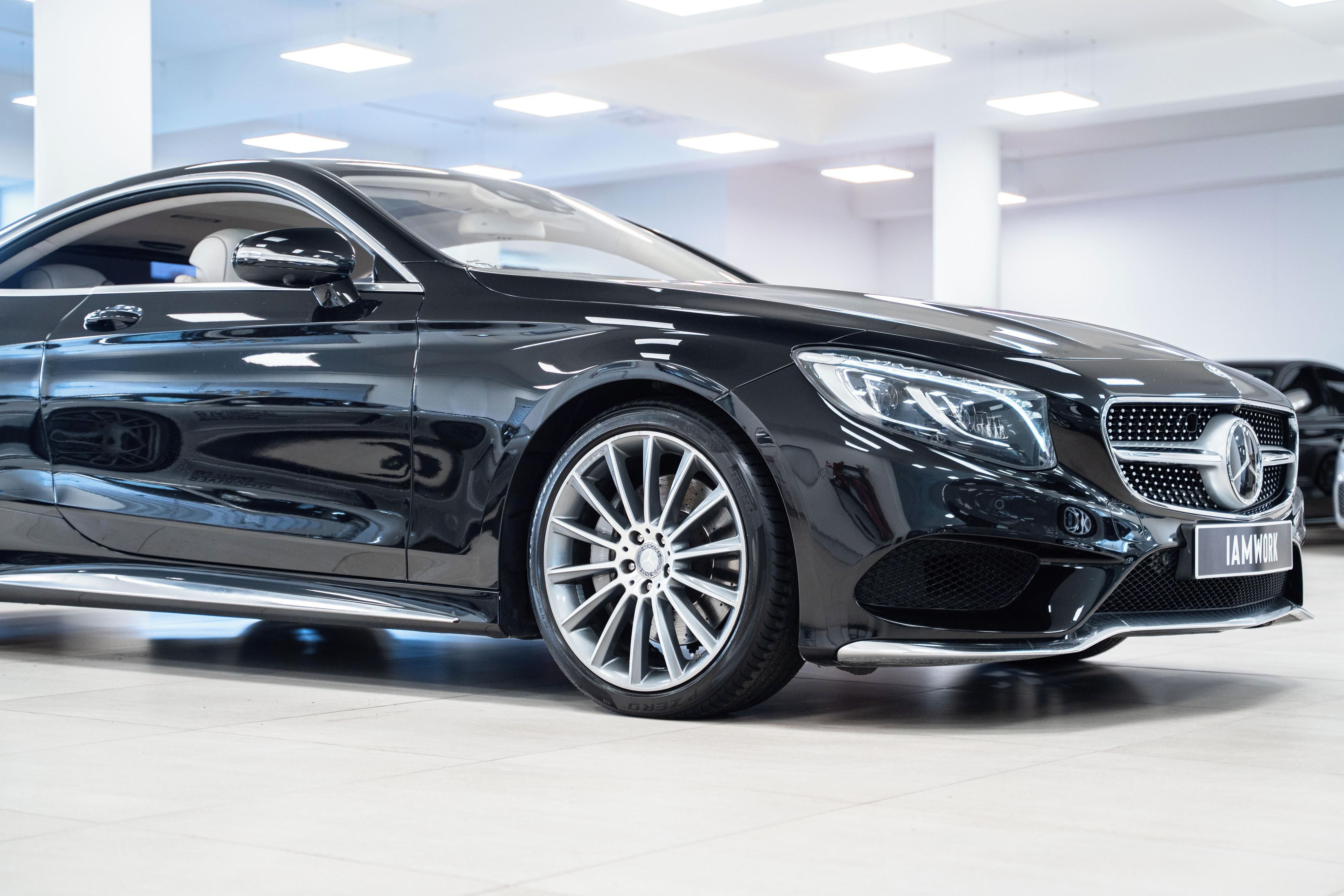 Mercedes-Benz Třídy S, 500 4MATIC Coupé - AMG - fotka 6