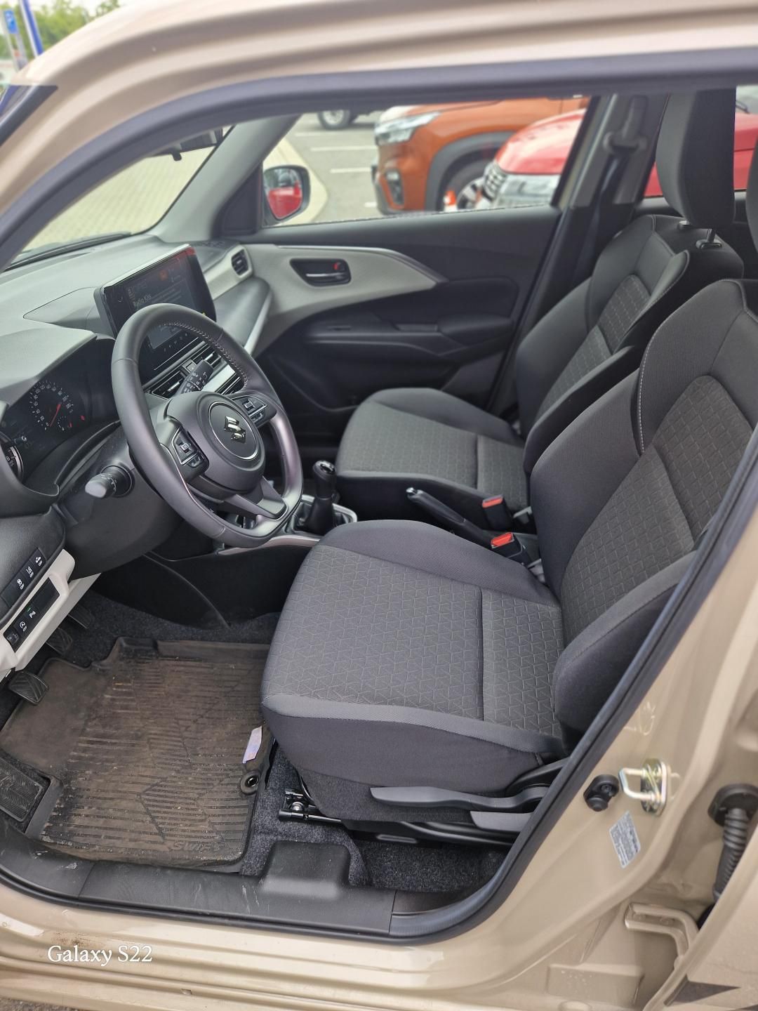 Suzuki Swift, 1,2 ELEGANCE HYBRID MY25 - fotka 6