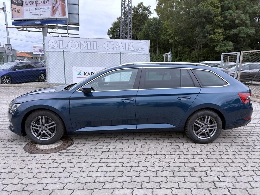 Škoda Superb, 2.0 TDI 110 kW DSG, navigace - fotka 3