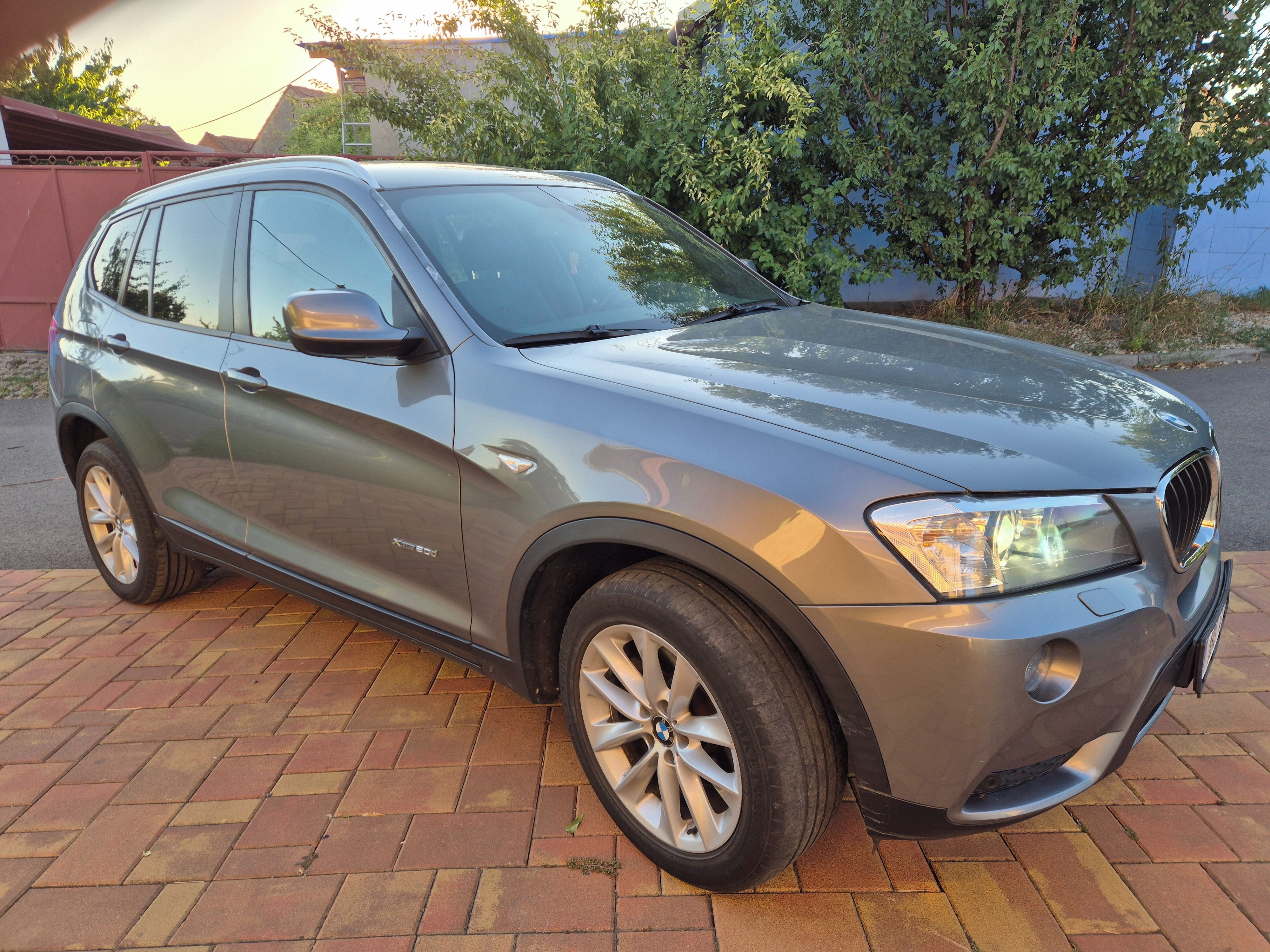 BMW X3, BMW X3  2.0D - fotka 2