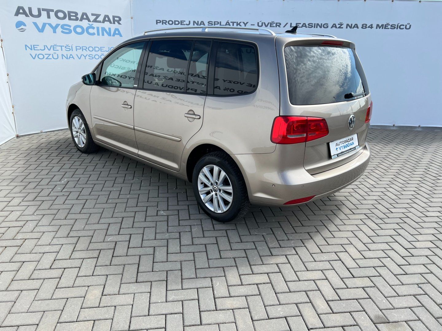 Volkswagen Touran, 1.2TSi 77kW STYLE 7-míst - fotka 6