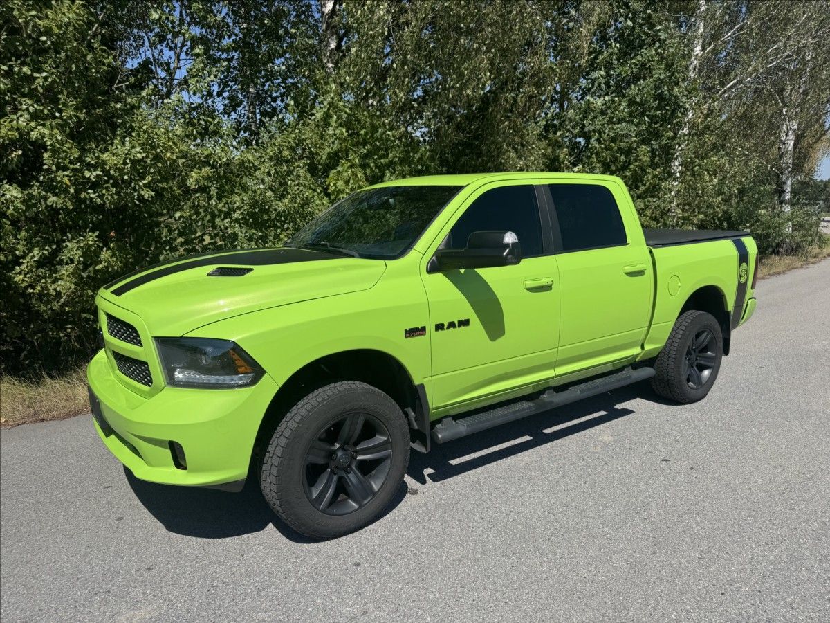 Dodge Ram, 5,7