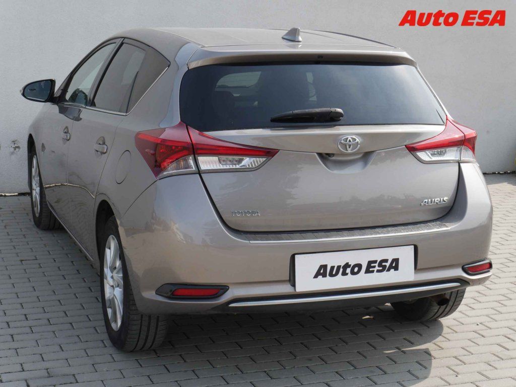 Toyota Auris, 1.6vvti - fotka 6