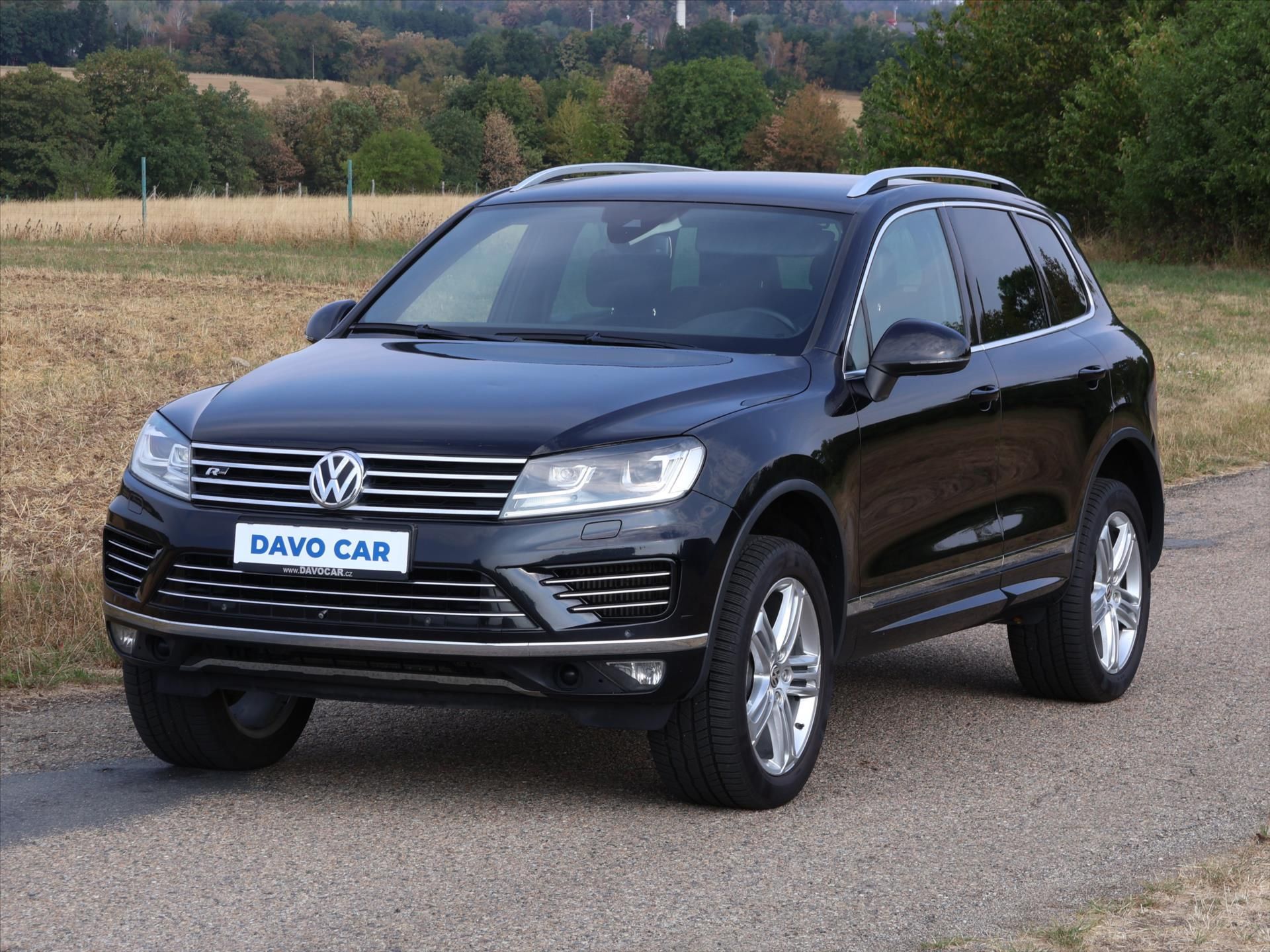 Volkswagen Touareg, 3,0 TDI V6 DSG R-LINE CZ 4M - fotka 3