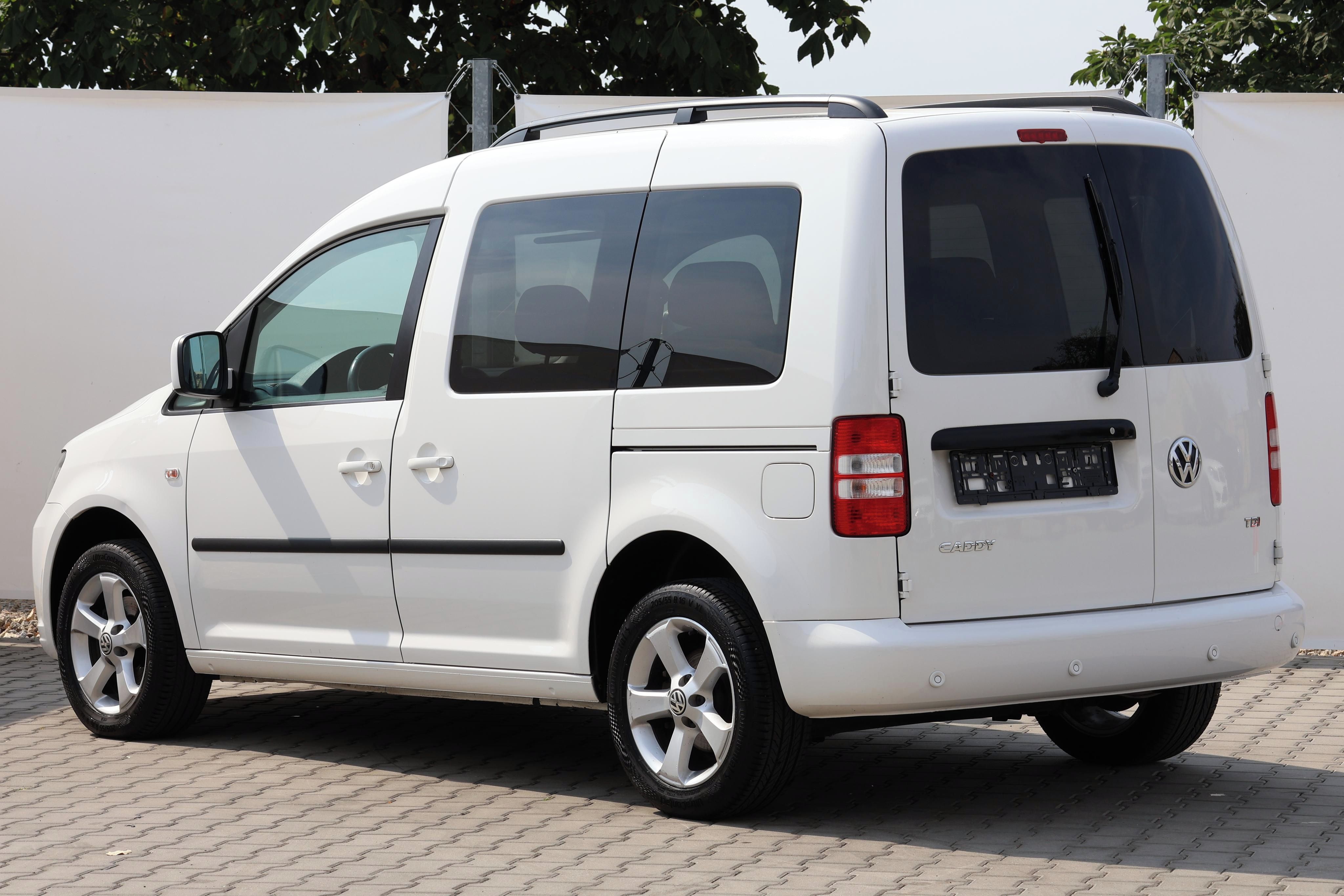 Volkswagen Caddy, 1.6TDI*DSG*SERVIS VW*1MAJ*2SAD - fotka 4