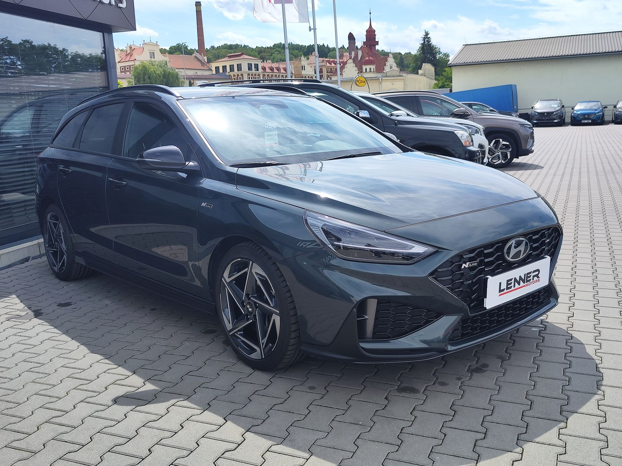 Hyundai i30, 1.5 T-GDI/103kW N-Line DCT - fotka 3