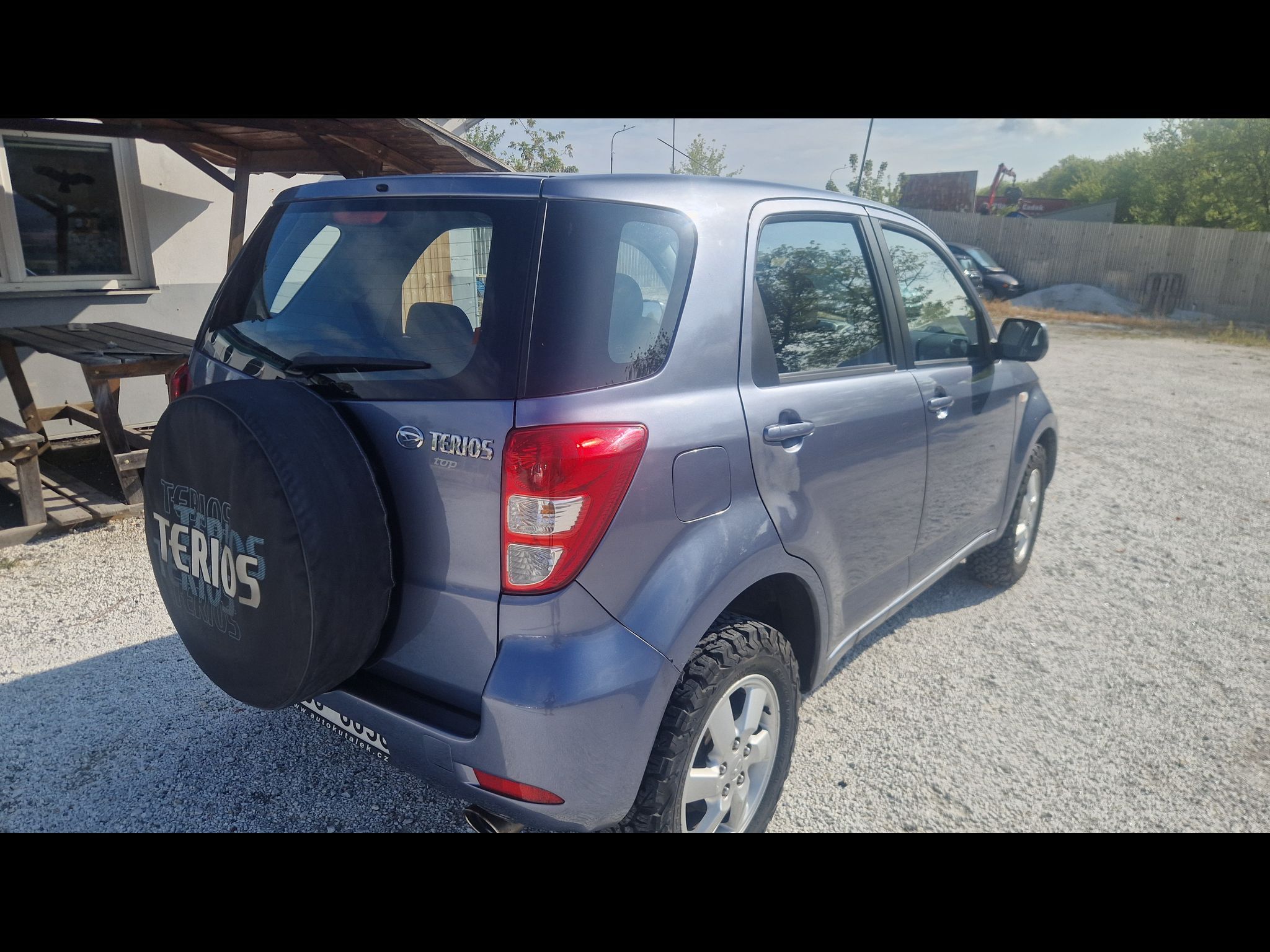 Daihatsu Terios, 1,5 16V - fotka 4