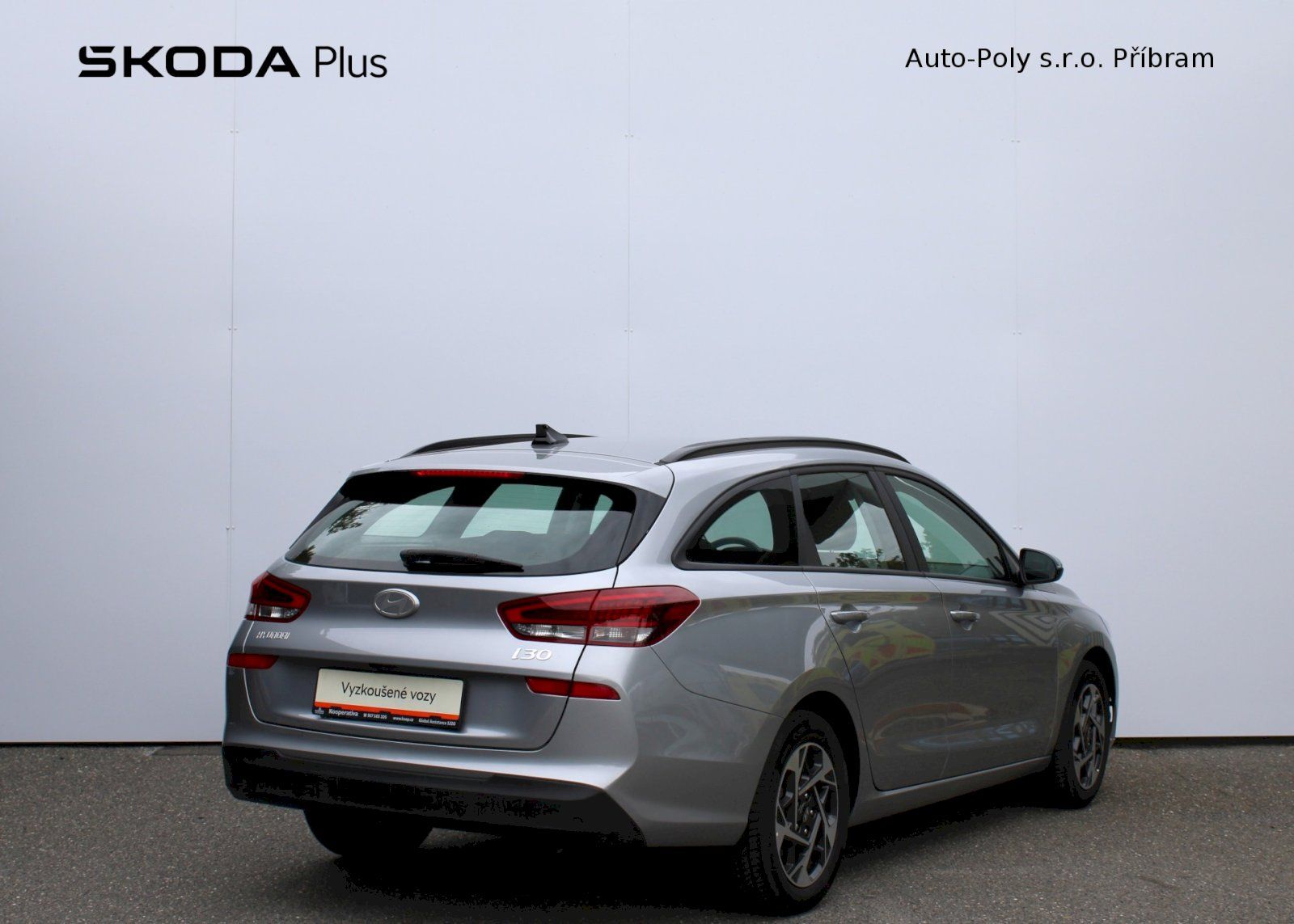 Hyundai i30, Smart 1.0T-GDi / 74kW 6°MP - fotka 2