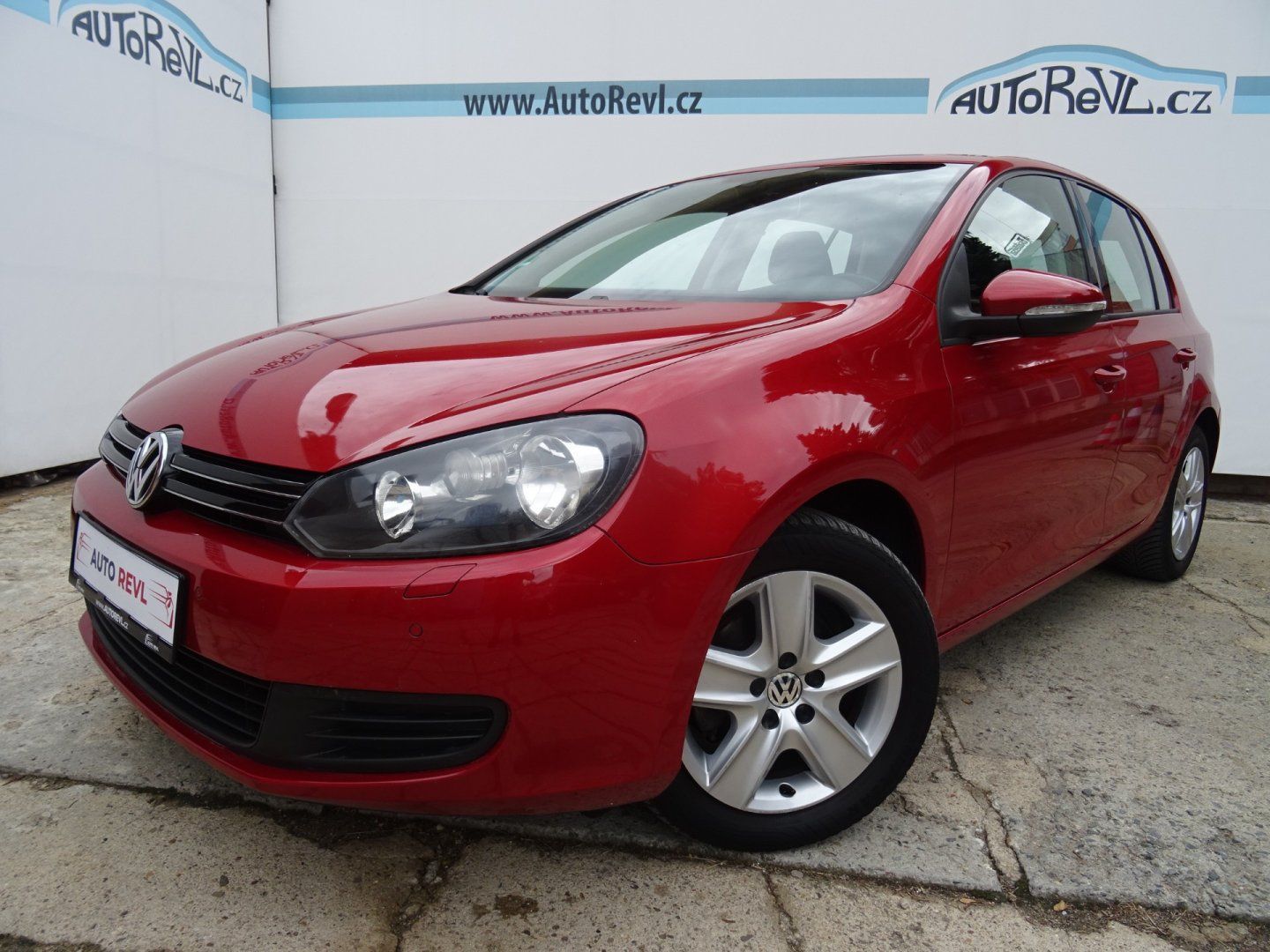 Volkswagen Golf, 1.6i,75kW,1maj,S.kni,klima - fotka 2