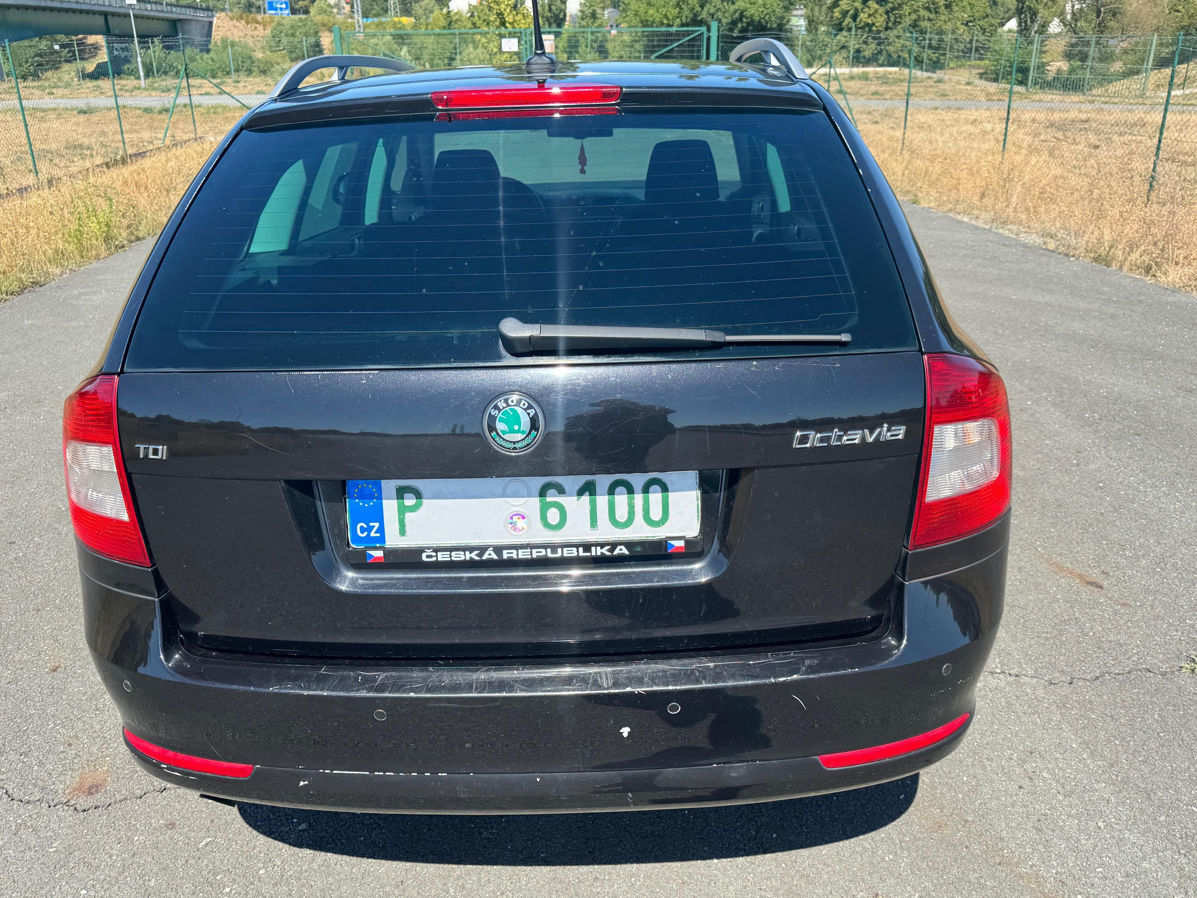 Škoda Octavia, FACELIFT 1.6TDI DOVOZ BELGIE - fotka 6