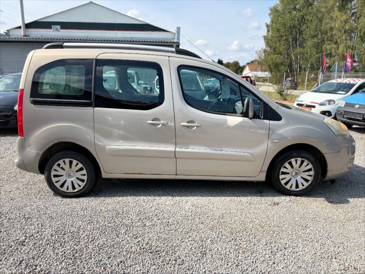 Citroën Berlingo, 1,6 HDi  16V  DPH  ČR - fotka 5