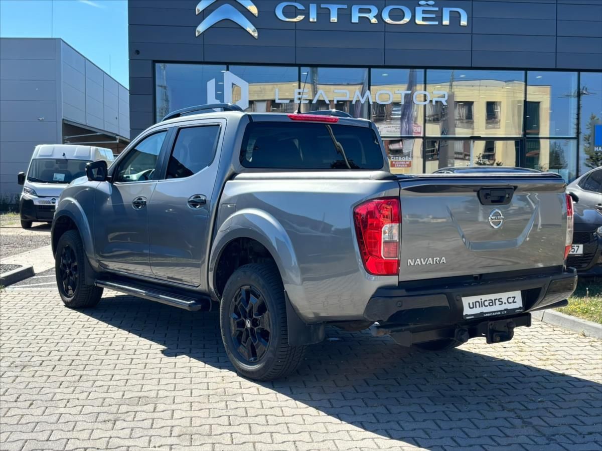 Nissan Navara, 2,3 dCi - fotka 4
