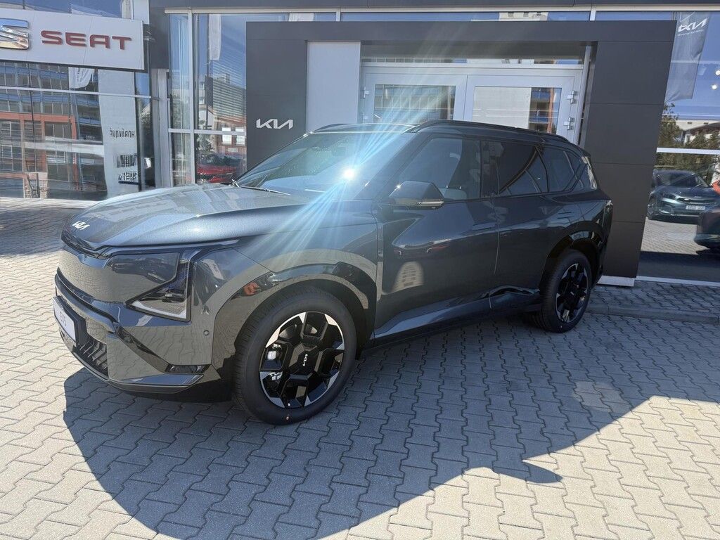 Kia EV5, GT-LINE 195 KW + 81,4 KWH 4x4 - fotka 2