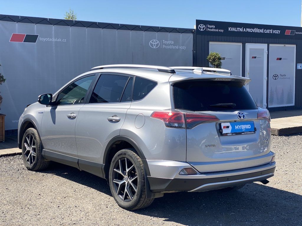 Toyota Rav4, 2.5HSD, ČR, Trend, 4x4, Navi - fotka 5